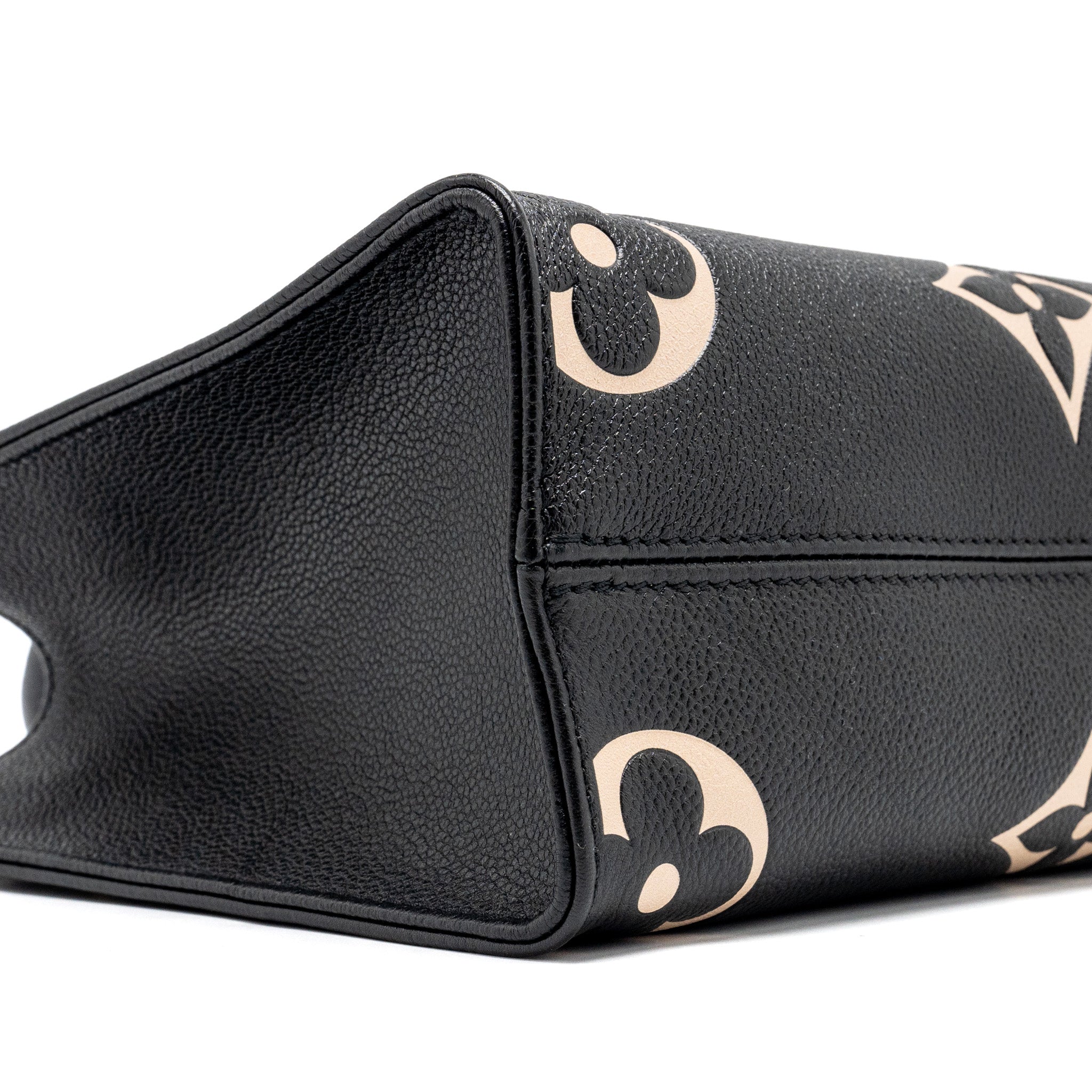 LOUIS VUITTON ONTHEGO PM BICOLOUR MONOGRAM EMPREINTE BLACK GHW