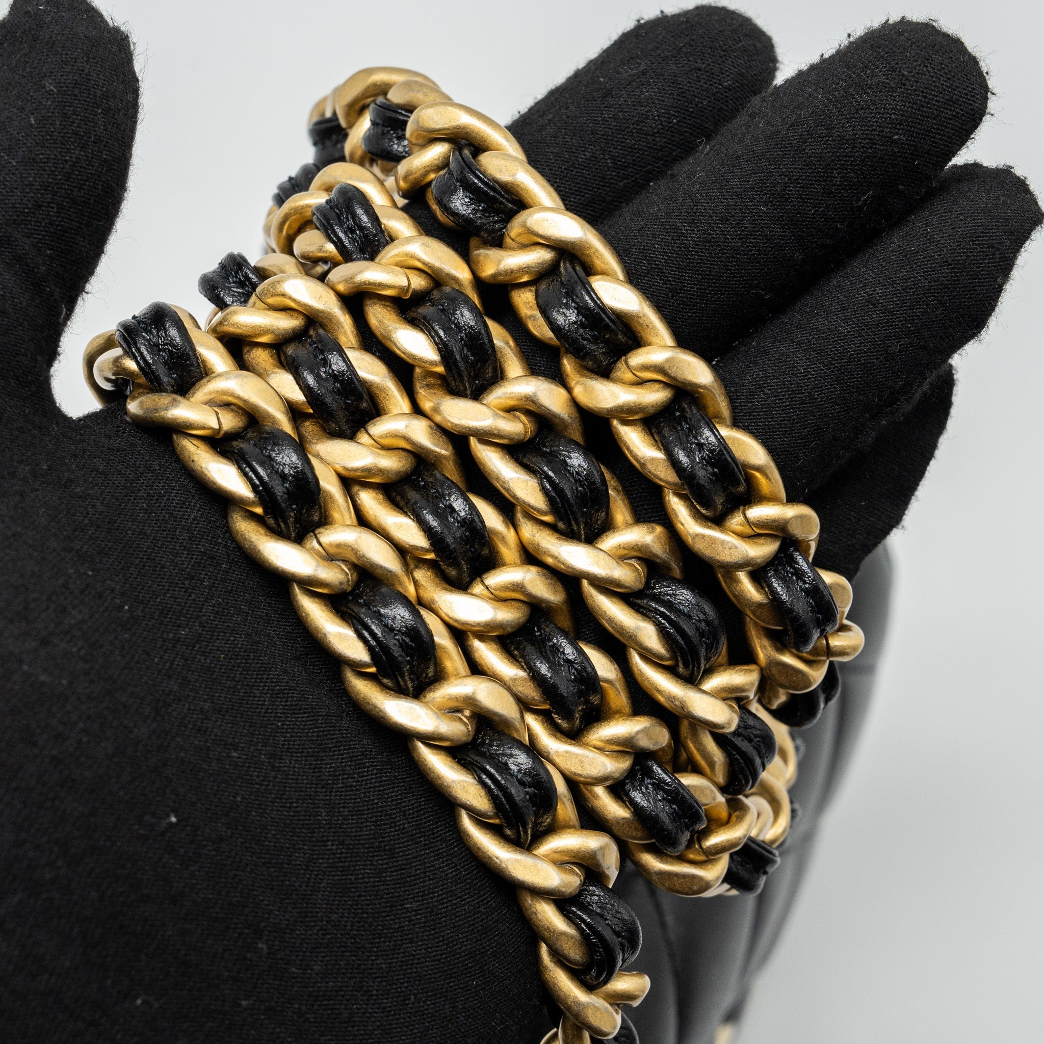 CHANEL 23P QUILTED FLAP BAG WITH GIANT CHAIN CAVIAR BLACK BRUSHED GHW (MICROCHIP)