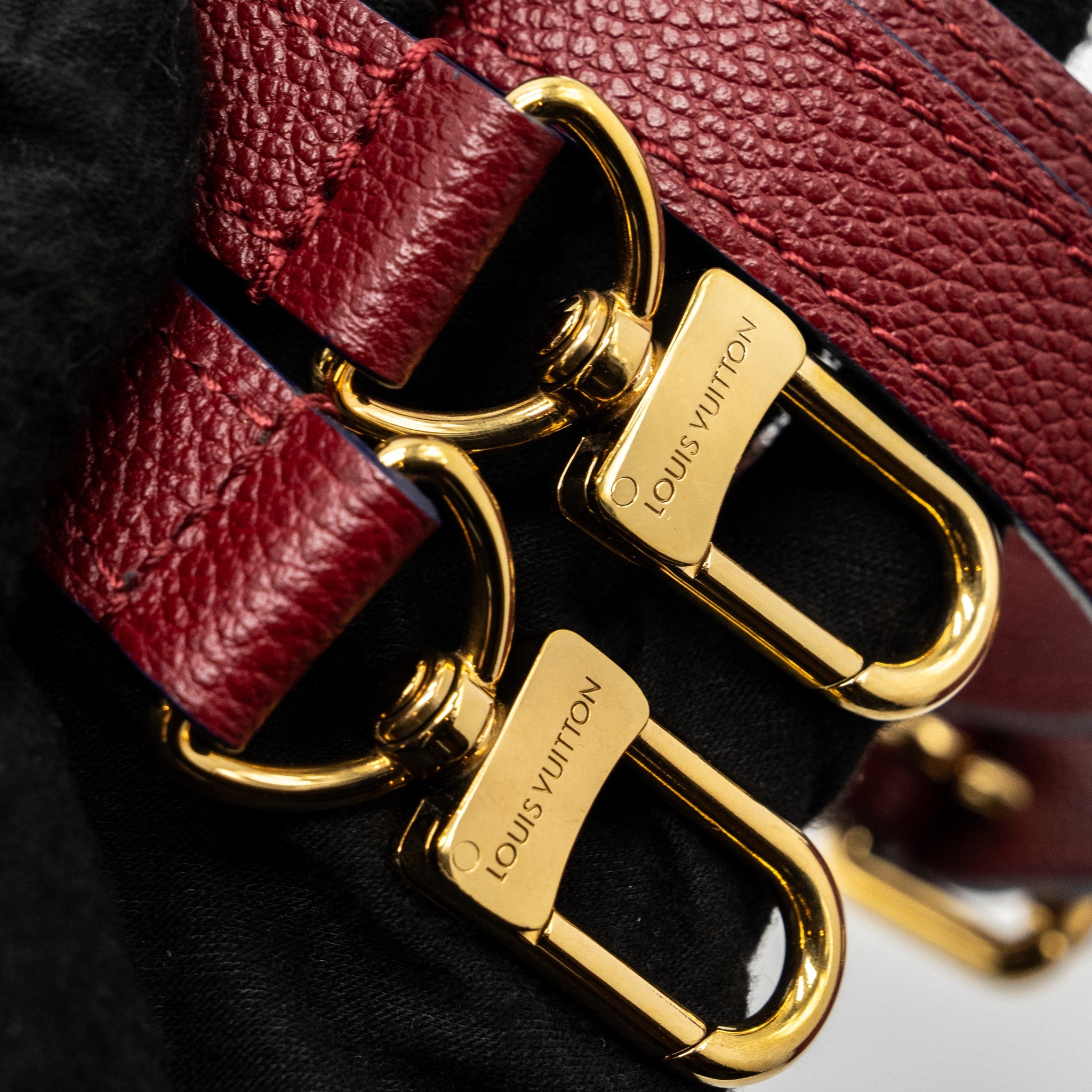 LOUIS VUITTON POCHETTE MÉTIS MONOGRAM EMPREINTE RED GHW
