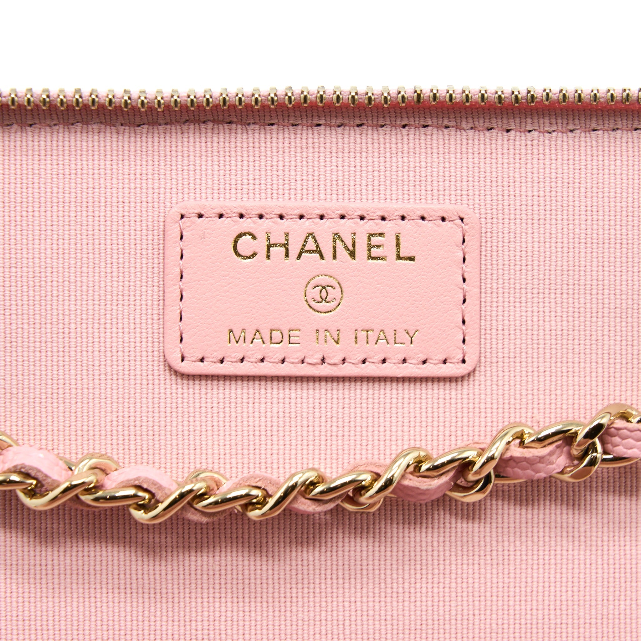 CHANEL LONG VANITY WITH CHAIN CAVIAR PINK LGHW