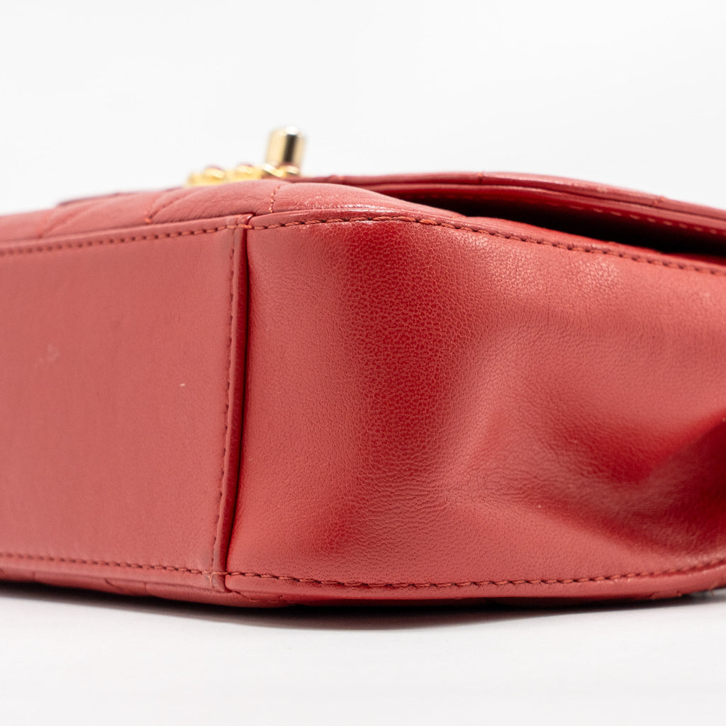 CHANEL CHAIN TOP HANDLE INFINITE FLAP BAG LEATHER RED GHW