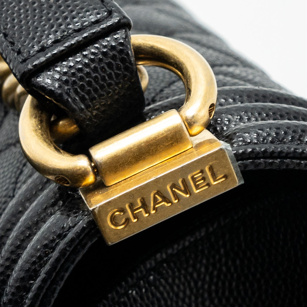 CHANEL MEDIUM CLASSIC BOY BAG CAVIAR BLACK GHW
