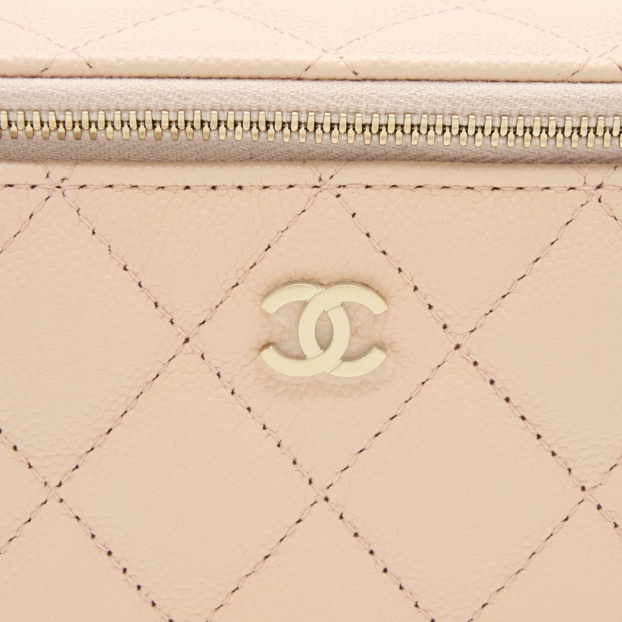 CHANEL LONG VANITY WITH CHAIN CAVIAR BEIGE LGHW
