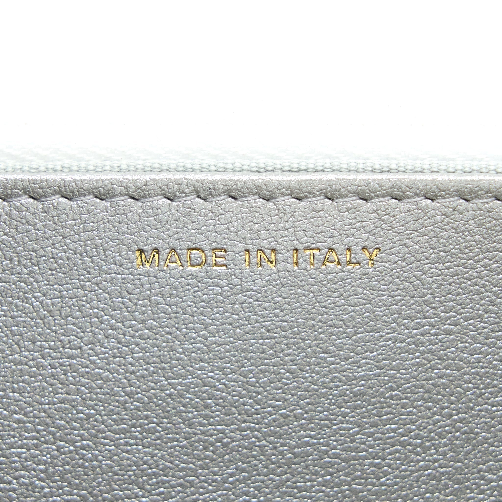 CHANEL 23P TOP HANDLE WALLET ON CHAIN CALFSKIN WHITE/MULTICOLOUR BRUSHED GHW (MICROCHIP)