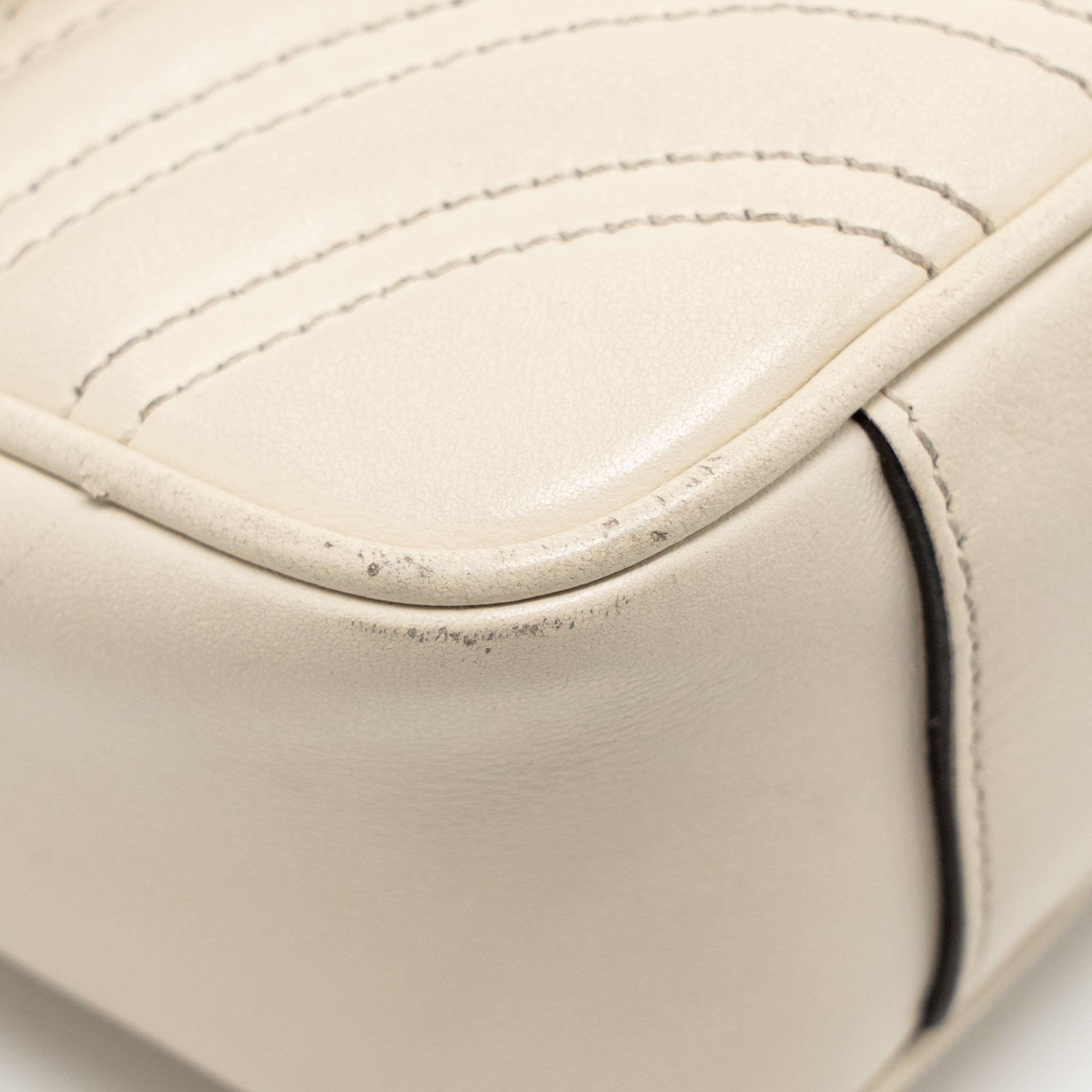GUCCI MINI MARMONT BAG CALFSKIN WHITE GHW