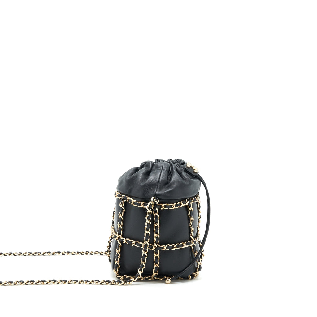CHANEL 21C BUCKET CHAINS LAMBSKIN BLACK LGHW