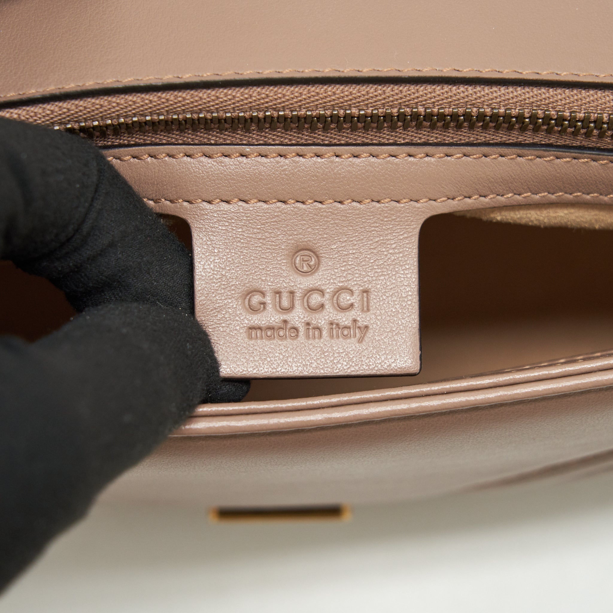 GUCCI MARMONT SMALL DUSTY PINK MATELASSÉ SHOULDER BAG GHW