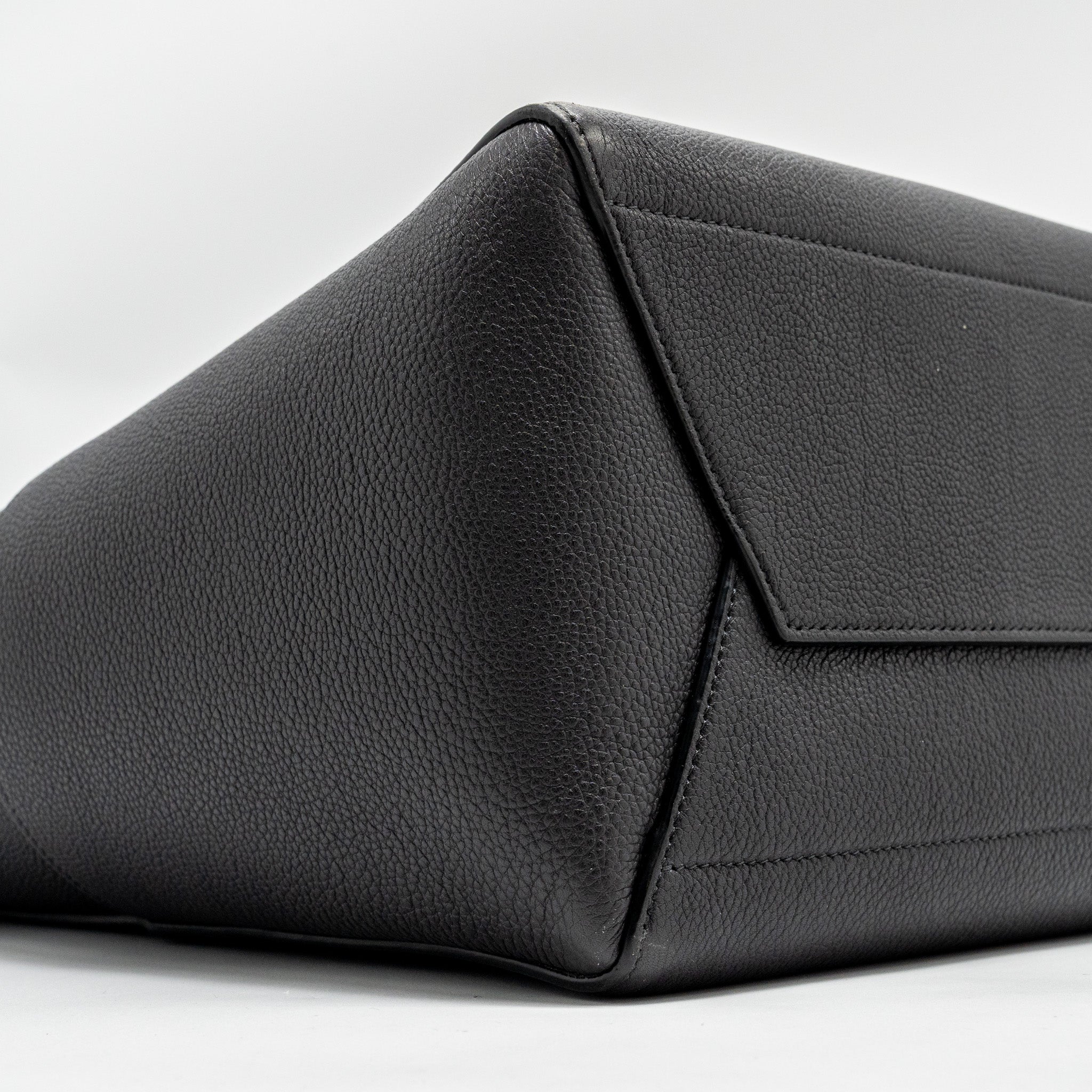 CELINE SANGLE BUCKET BAG CALFSKIN DARK GREY GHW