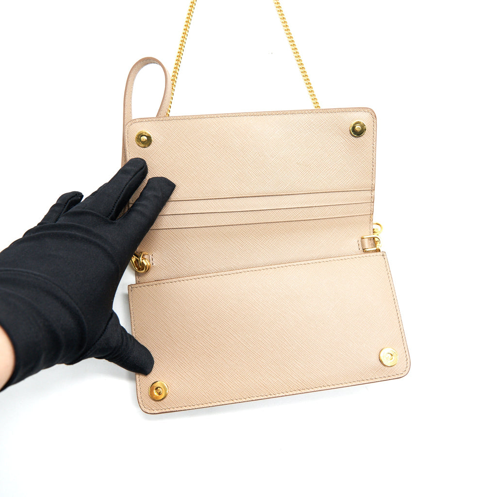 PRADA GIADA SAFFIANO LEATHER WALLET ON CHAIN BEIGE