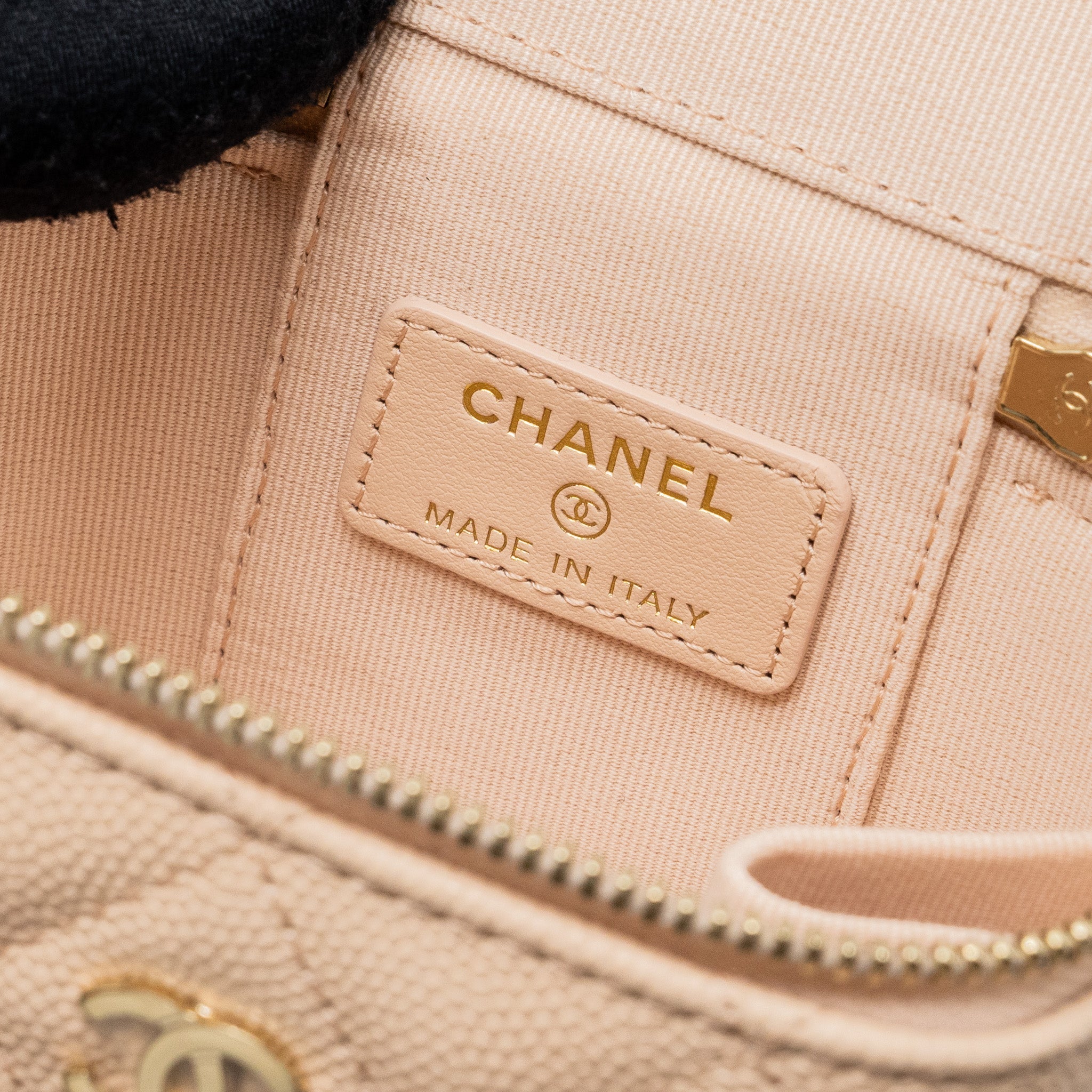CHANEL MINI VANITY CASE CAVIAR LIGHT BEIGE LGHW