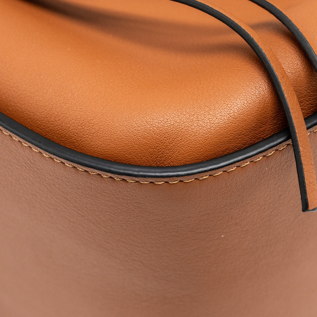 LOEWE SMALL HAMMOCK BAG CALFSKIN TAN SHW