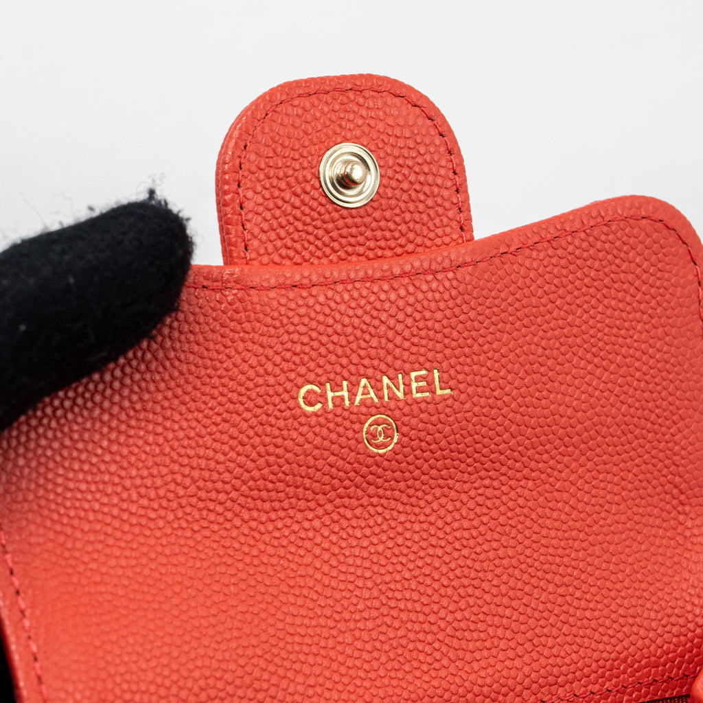 CHANEL FLAP CARD HOLDER WITH CHAIN ON ONE SIDE CAVIAR CORAL PINK LGHW