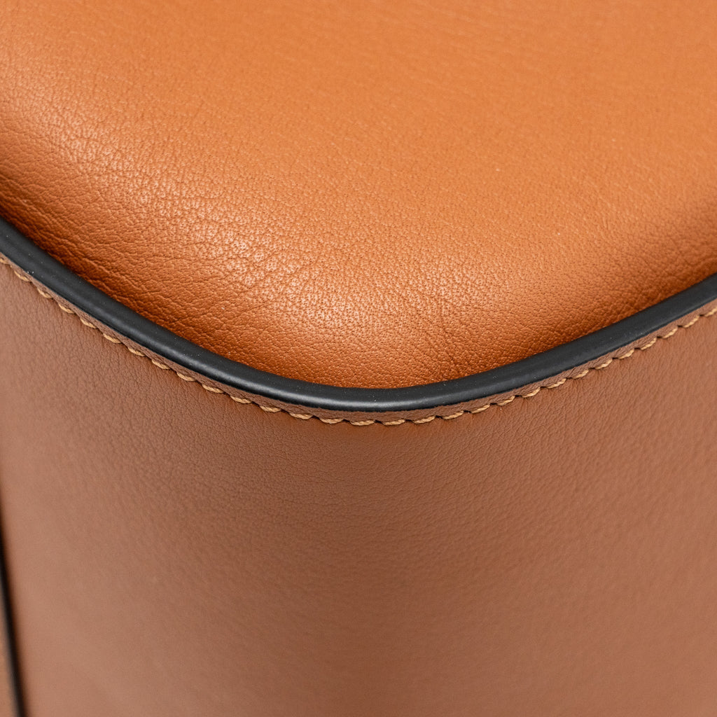 LOEWE SMALL HAMMOCK BAG CALFSKIN TAN SHW