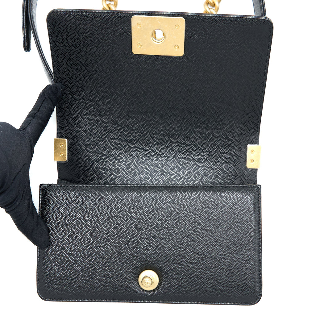 CHANEL SMALL BOY BAG CAVIAR BLACK GHW (MICROCHIP)