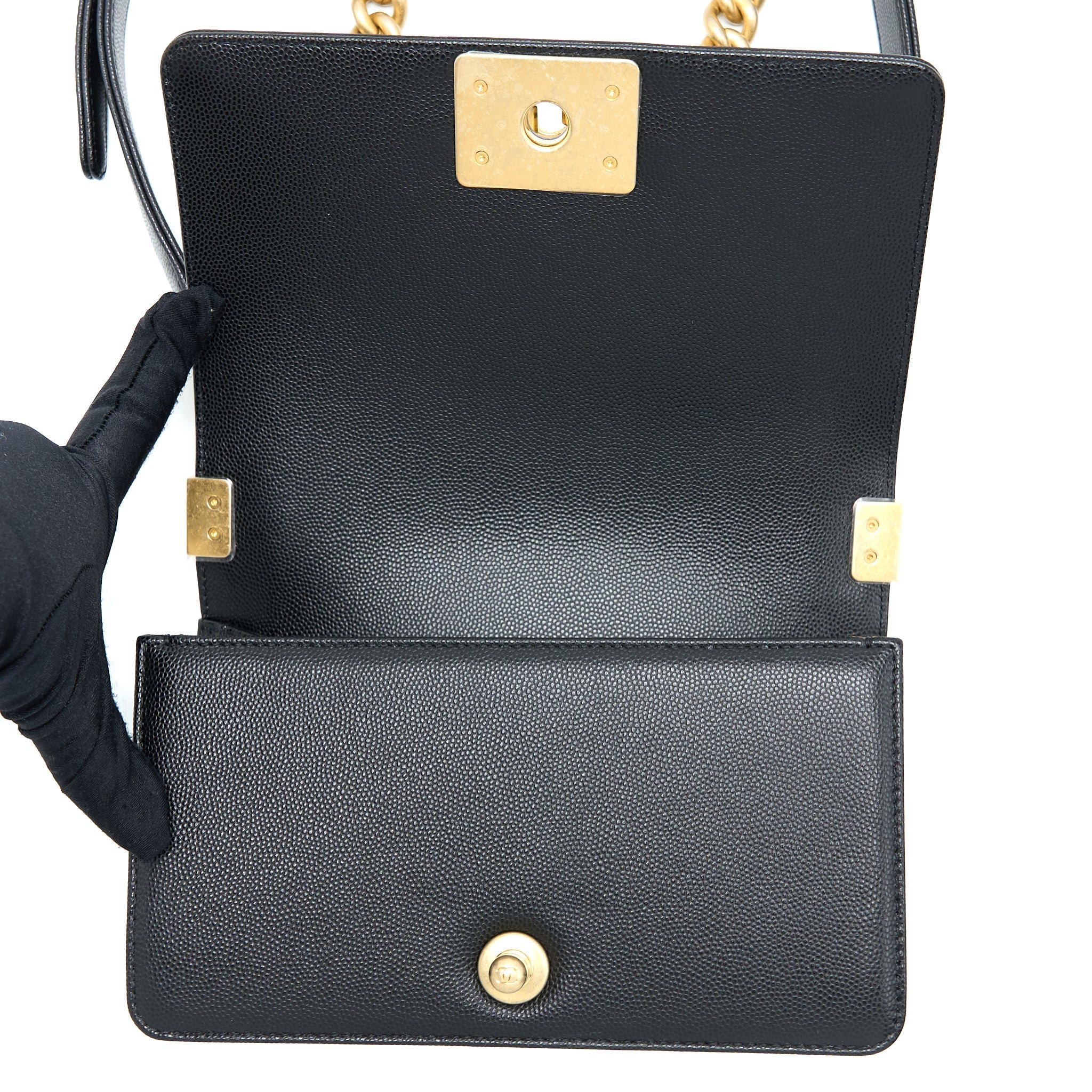 CHANEL SMALL BOY BAG CAVIAR BLACK GHW (MICROCHIP)