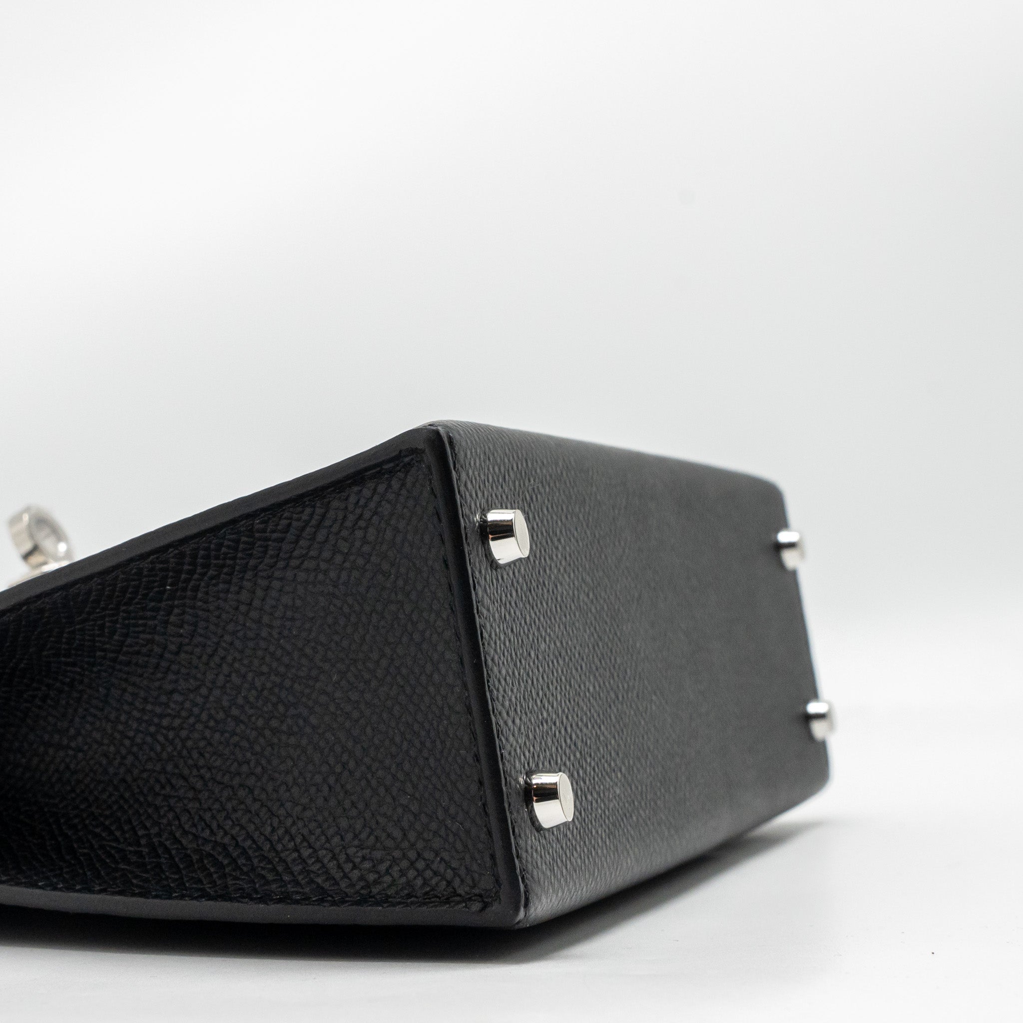 HERMES MINI KELLY II SPECIAL ORDER EPSOM BLACK / NAVY SHW
