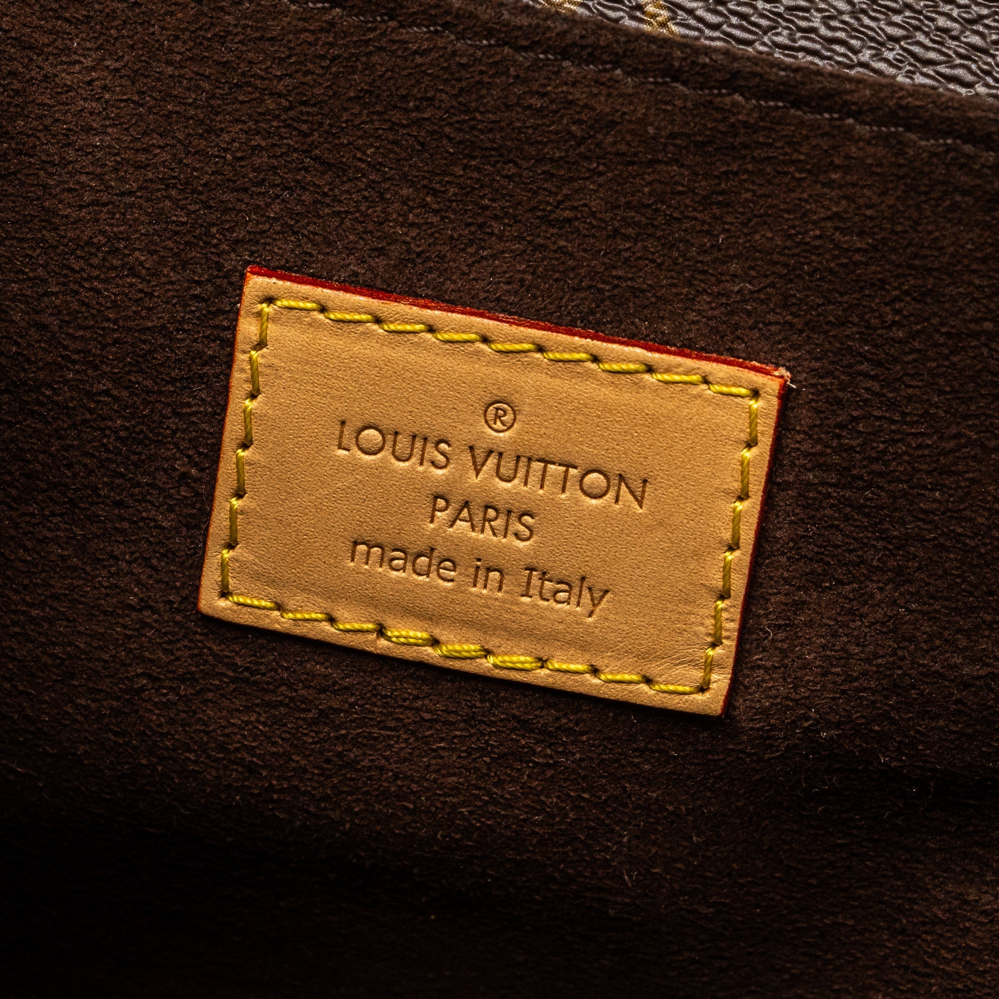 LOUIS VUITTON  POCHETTE MÉTIS MONOGRAM CANVAS GHW