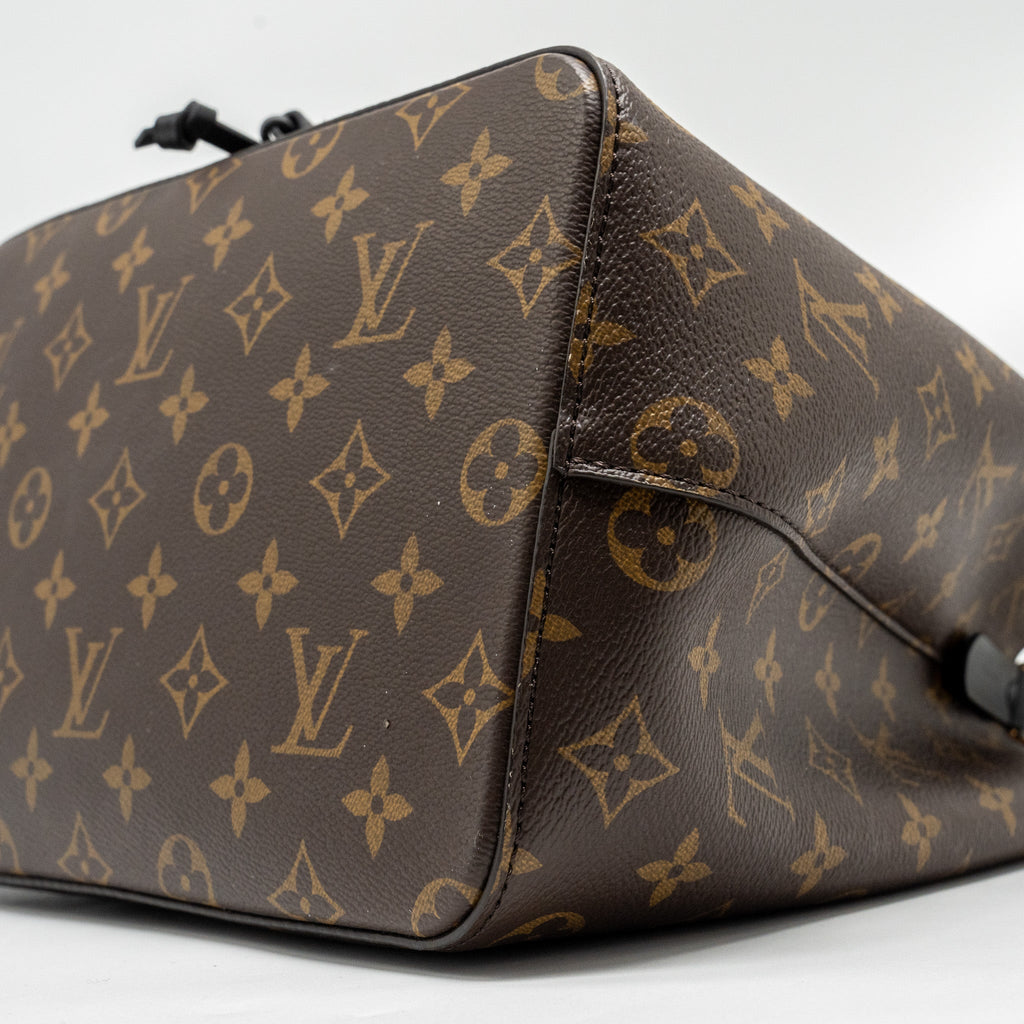 LOUIS VUITTON NEO NOE MONOGRAM CANVAS BLACK GHW