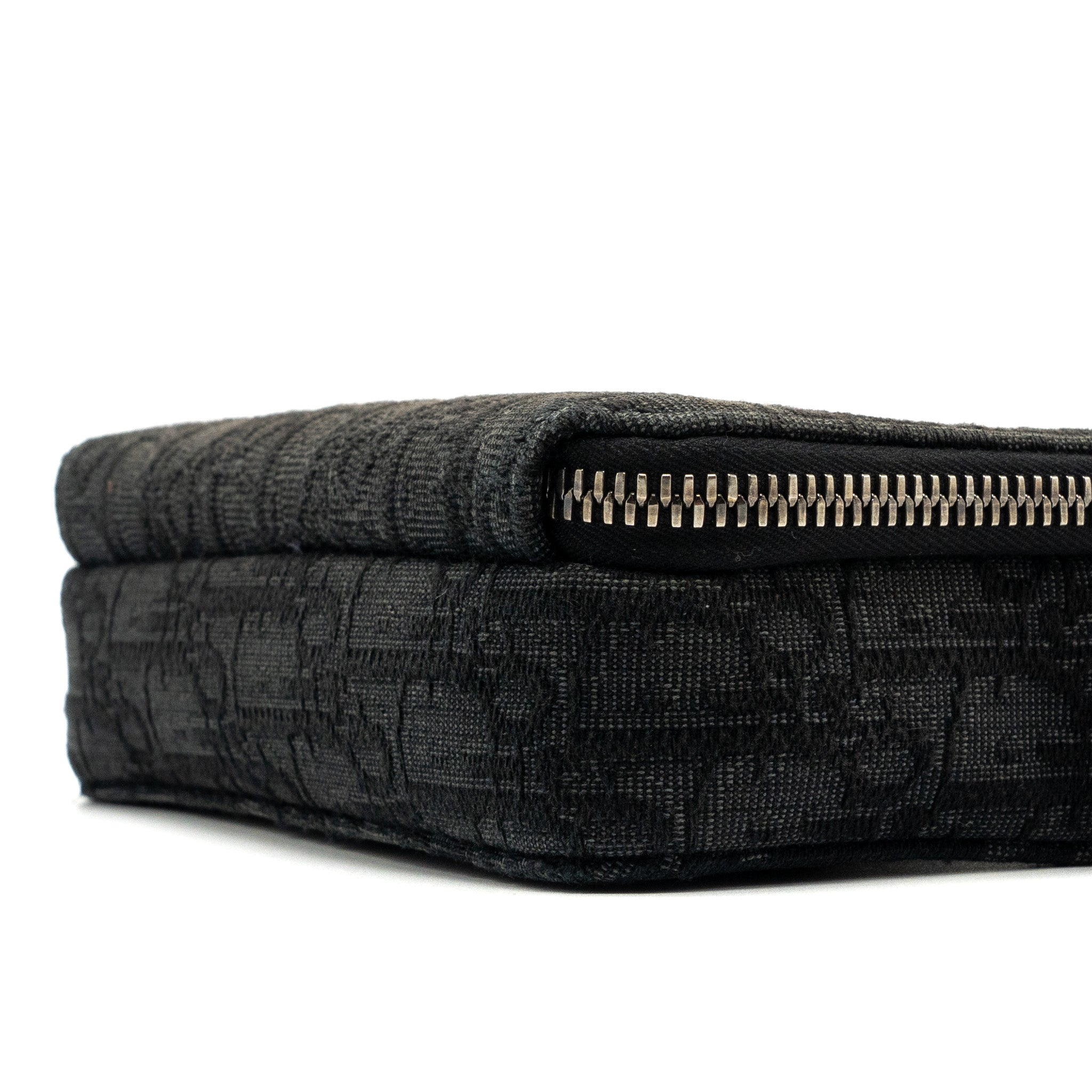 DIOR POUCH WITH STRAP BLACK DIOR OBLIQUE JACQUARD SHW