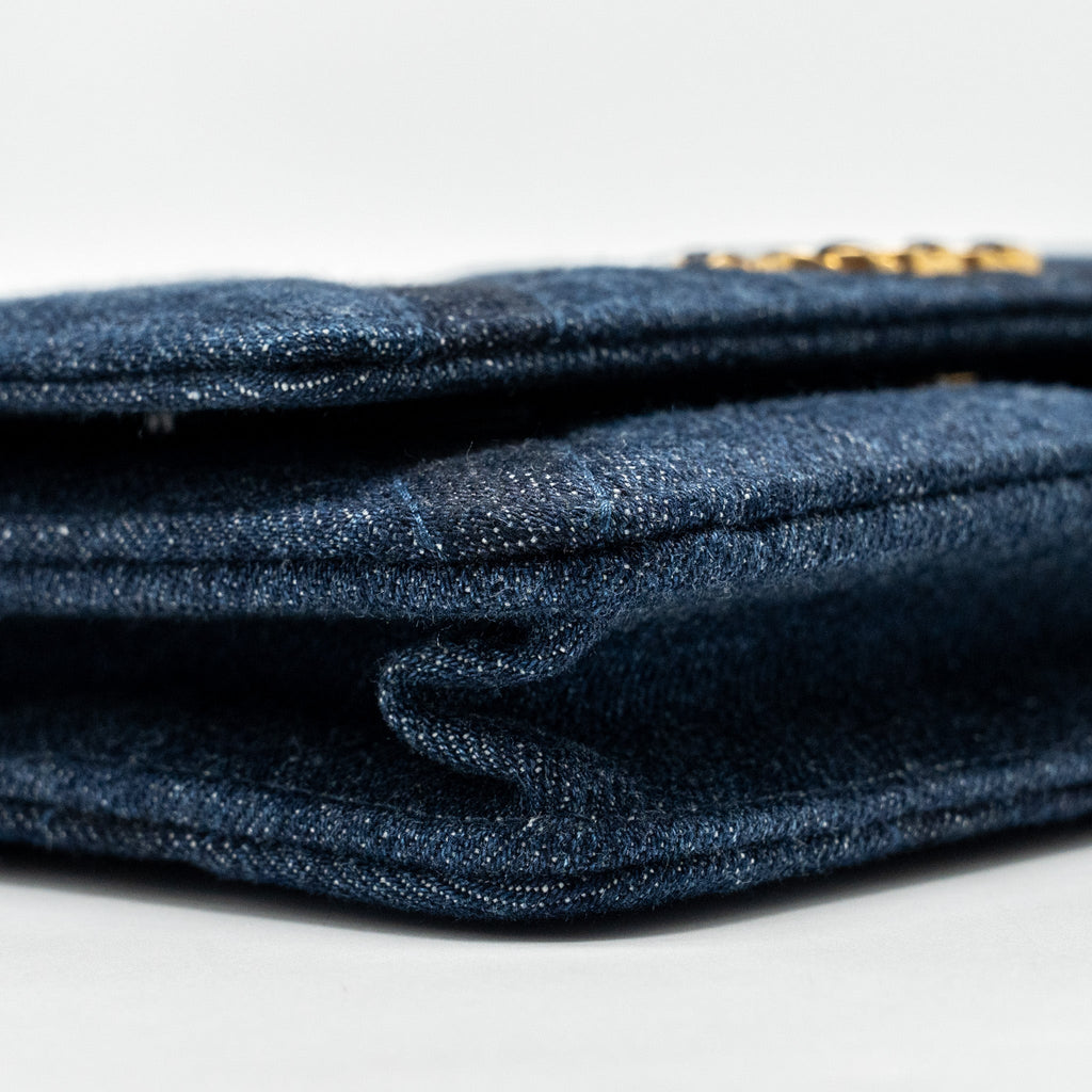 CHANEL 19 WALLET ON CHAIN DENIM BLUE MULTICOLOUR HARDWARE (MICROCHIP)