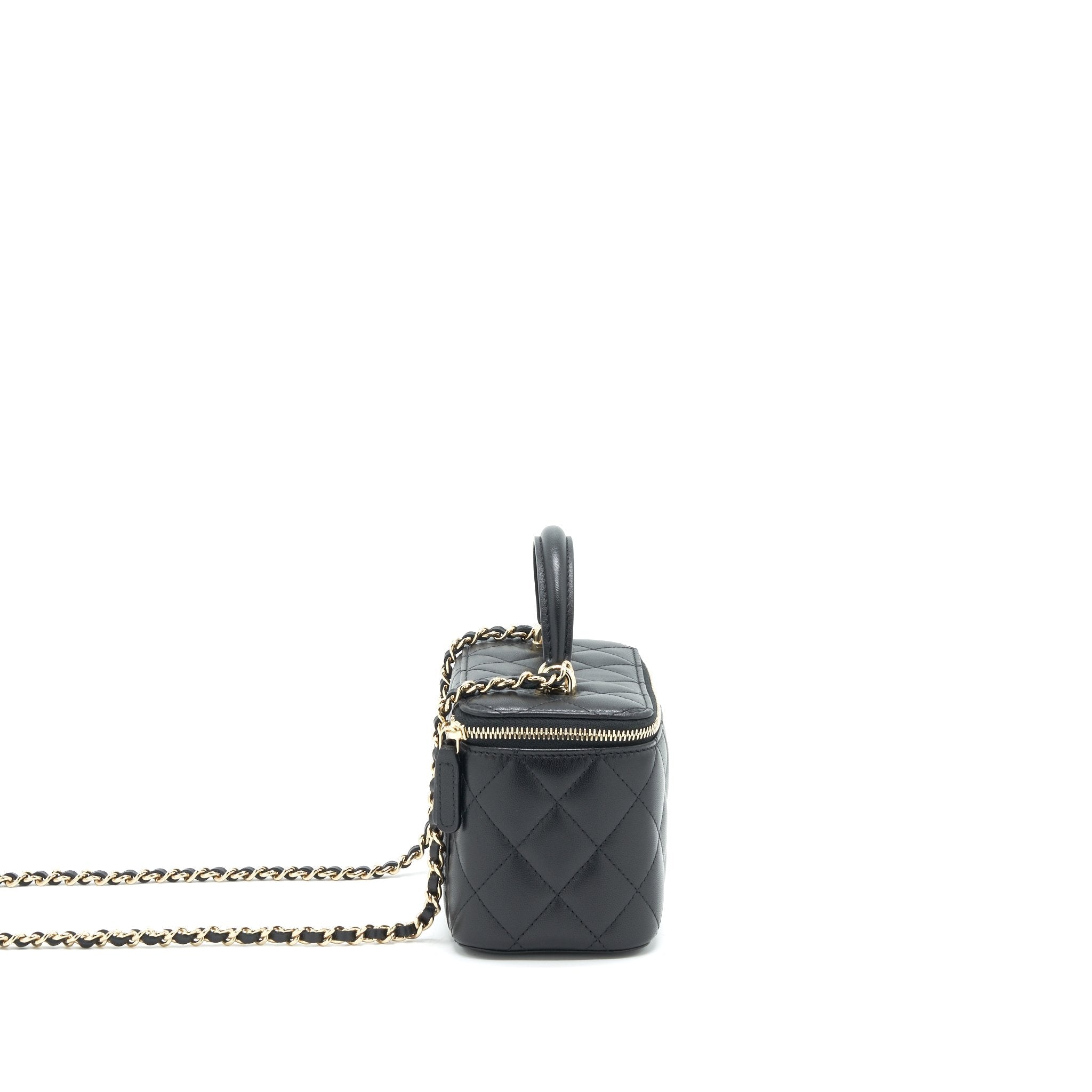 CHANEL 21K TOP HANDLE RECTANGULAR VANITY WITH CHAIN BLACK LGHW
