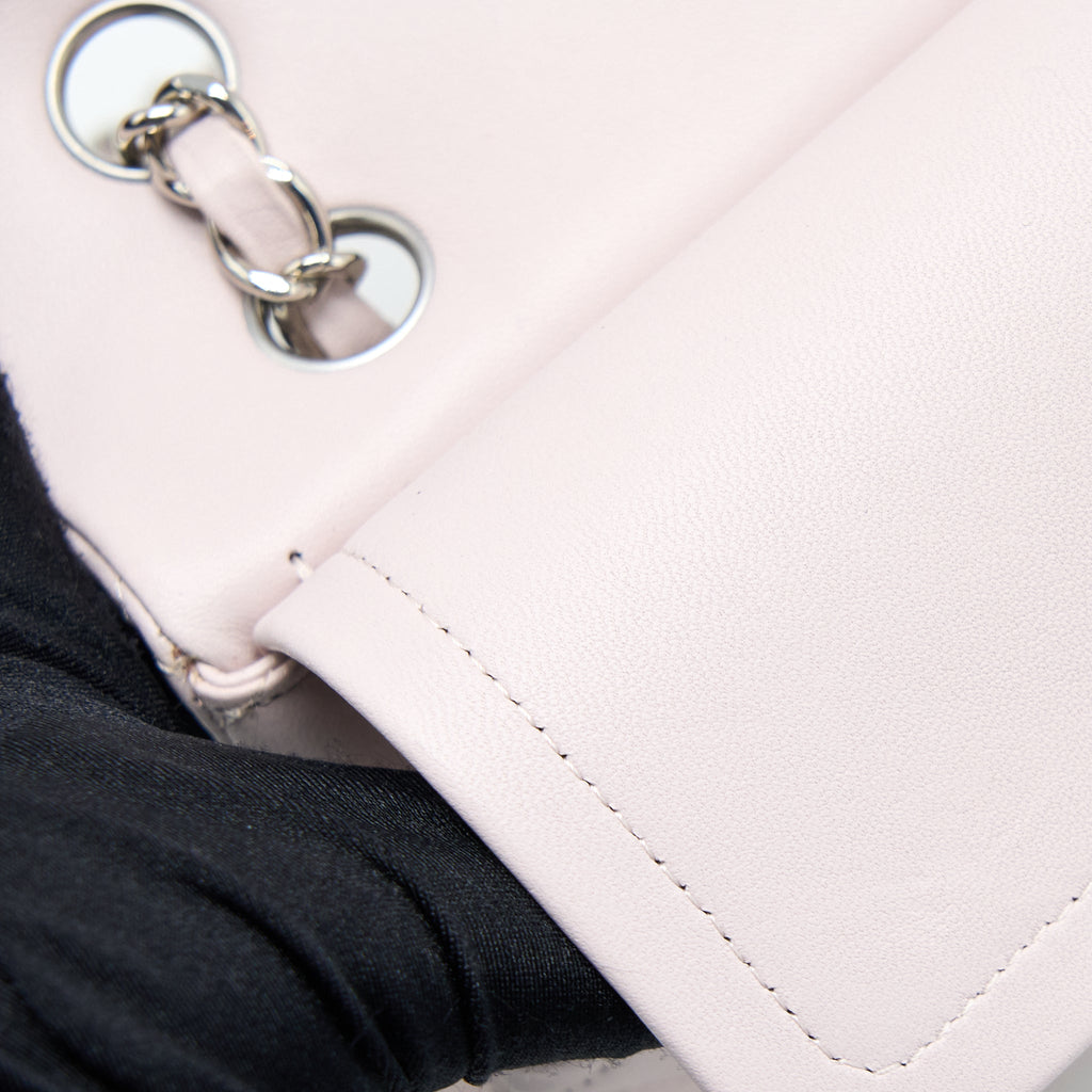 CHANEL SMALL CLASSIC DOUBLE FLAP LAMBSKIN LIGHT PURPLE SHW (MICROCHIP)