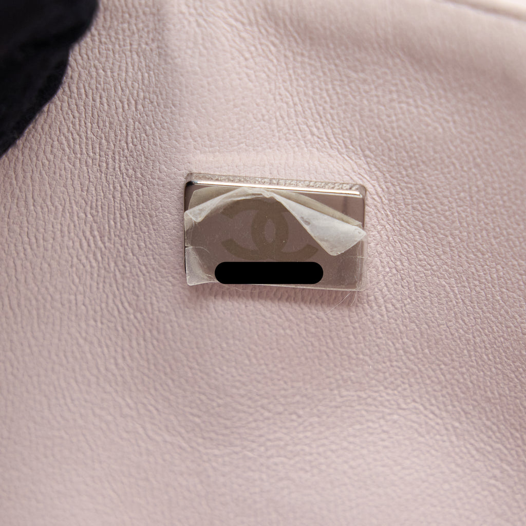 CHANEL SMALL CLASSIC DOUBLE FLAP LAMBSKIN LIGHT PURPLE SHW (MICROCHIP)