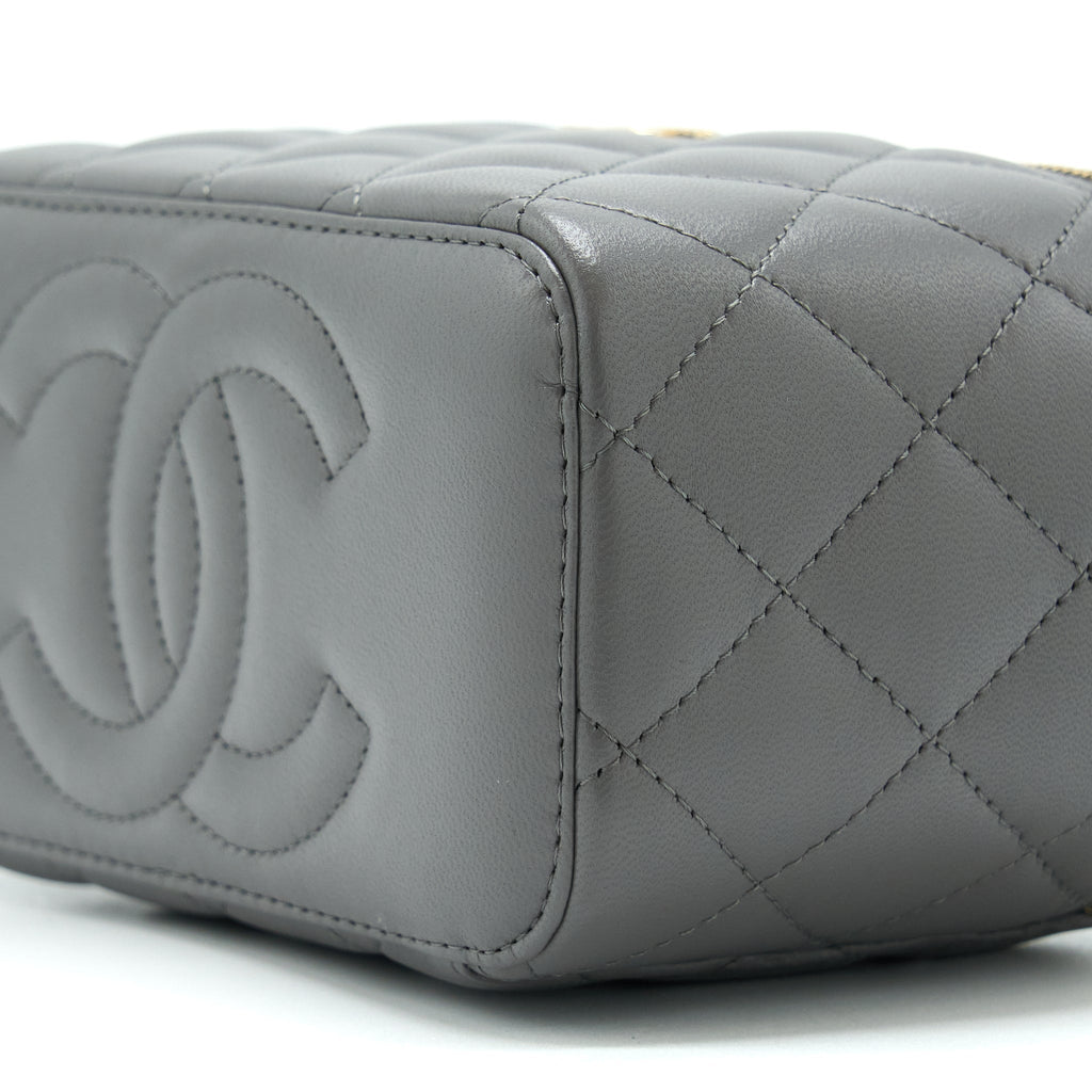 CHANEL 22A TOP HANDLE LONG VANITY WITH CHAIN LAMBSKIN GREY LGHW