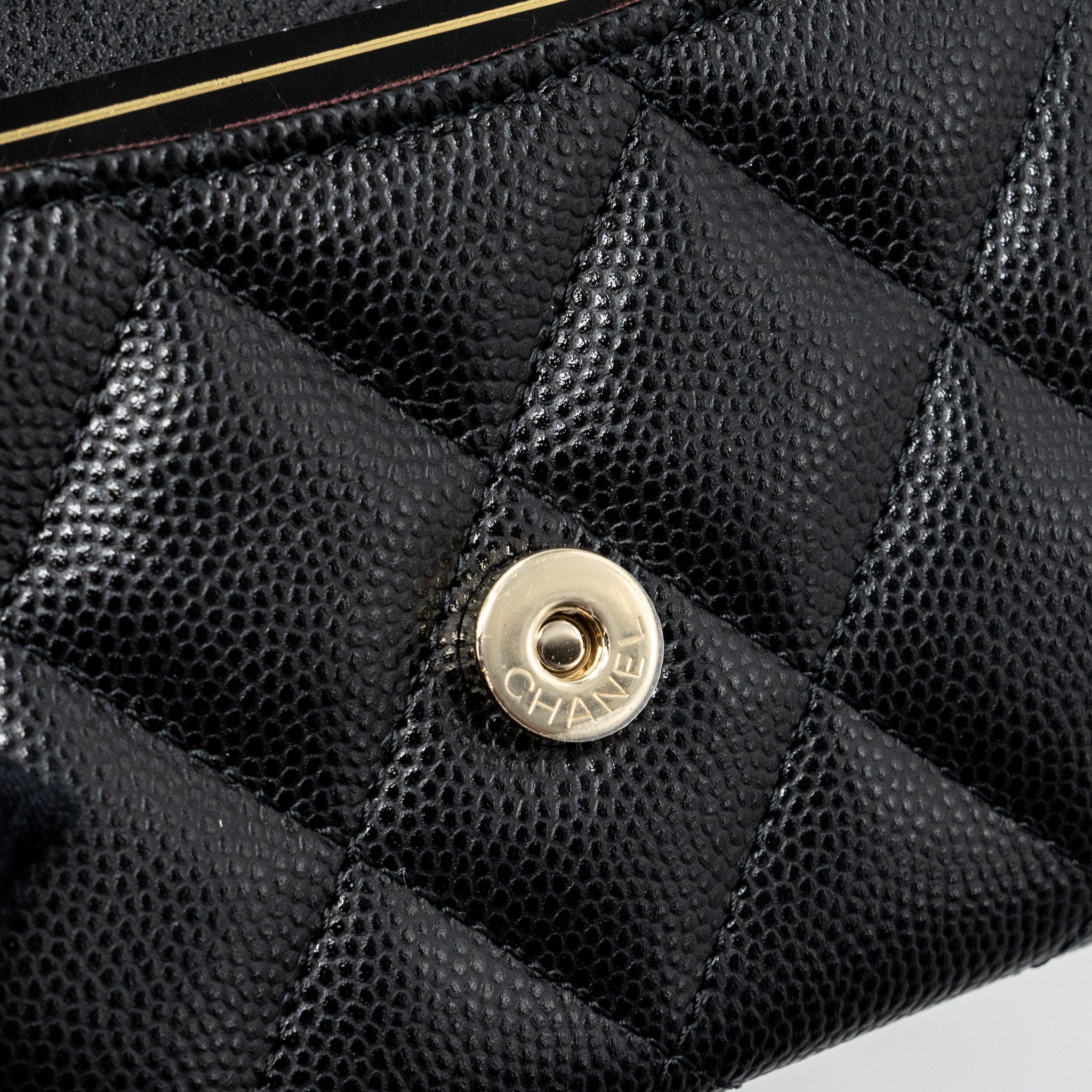 CHANEL CARD HOLDER WITH CHAIN CAVIAR BLACK LGHW