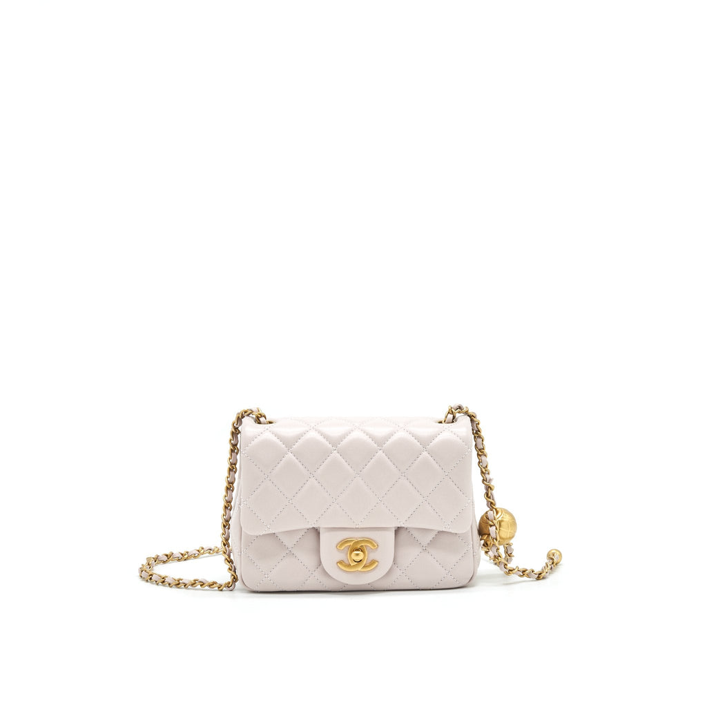 CHANEL 21B LILAC/ LIGHT PURPLE MINI PEARL CRUSH SQUARE FLAP BAG