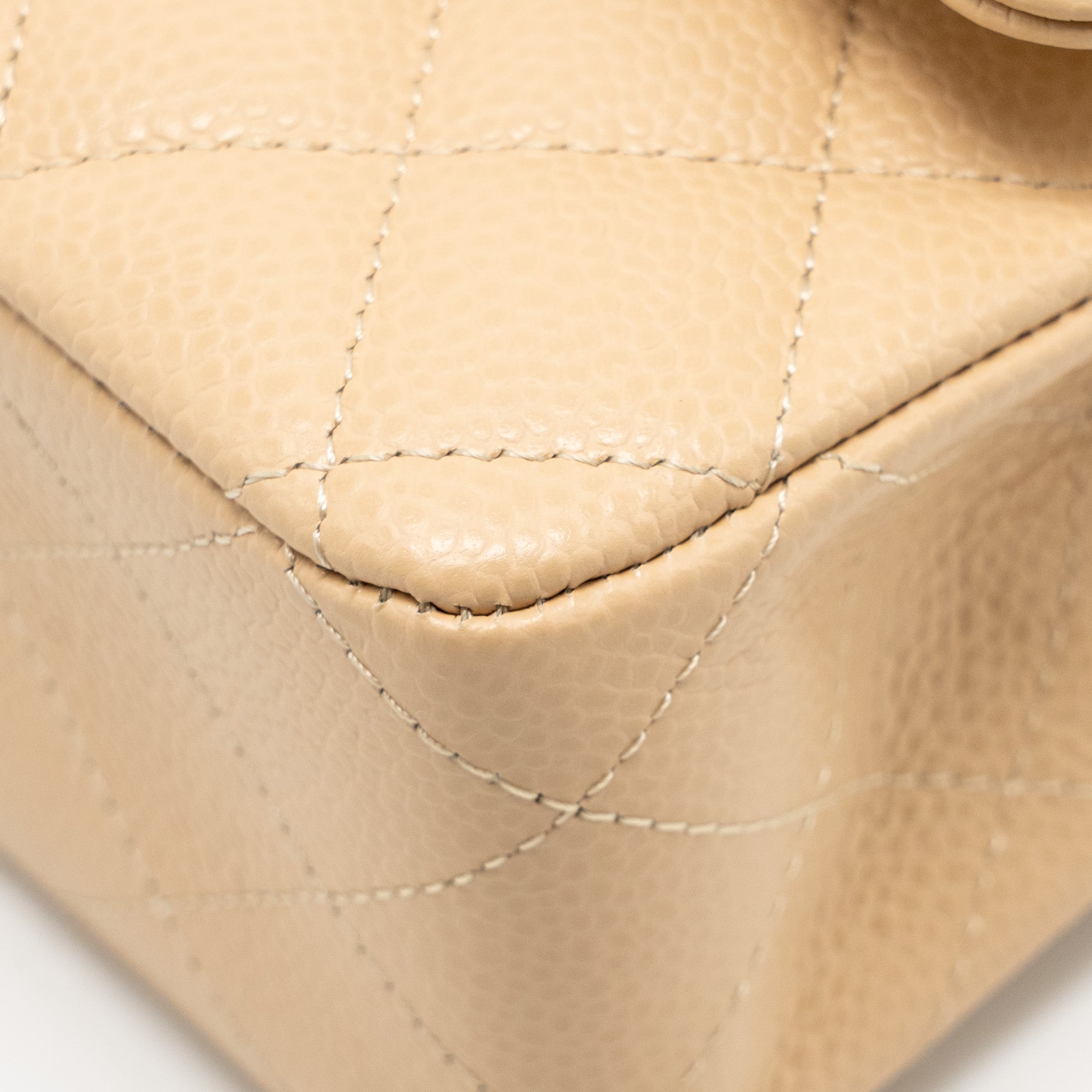 CHANEL MEDIUM CLASSIC DOUBLE FLAP BAG CAVIAR BEIGE SHW (MICROCHIP)