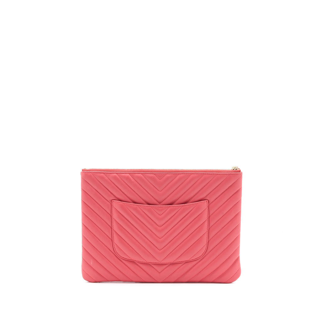 CHANEL CHEVRON CLUTCH LAMBSKIN PINK LGHW