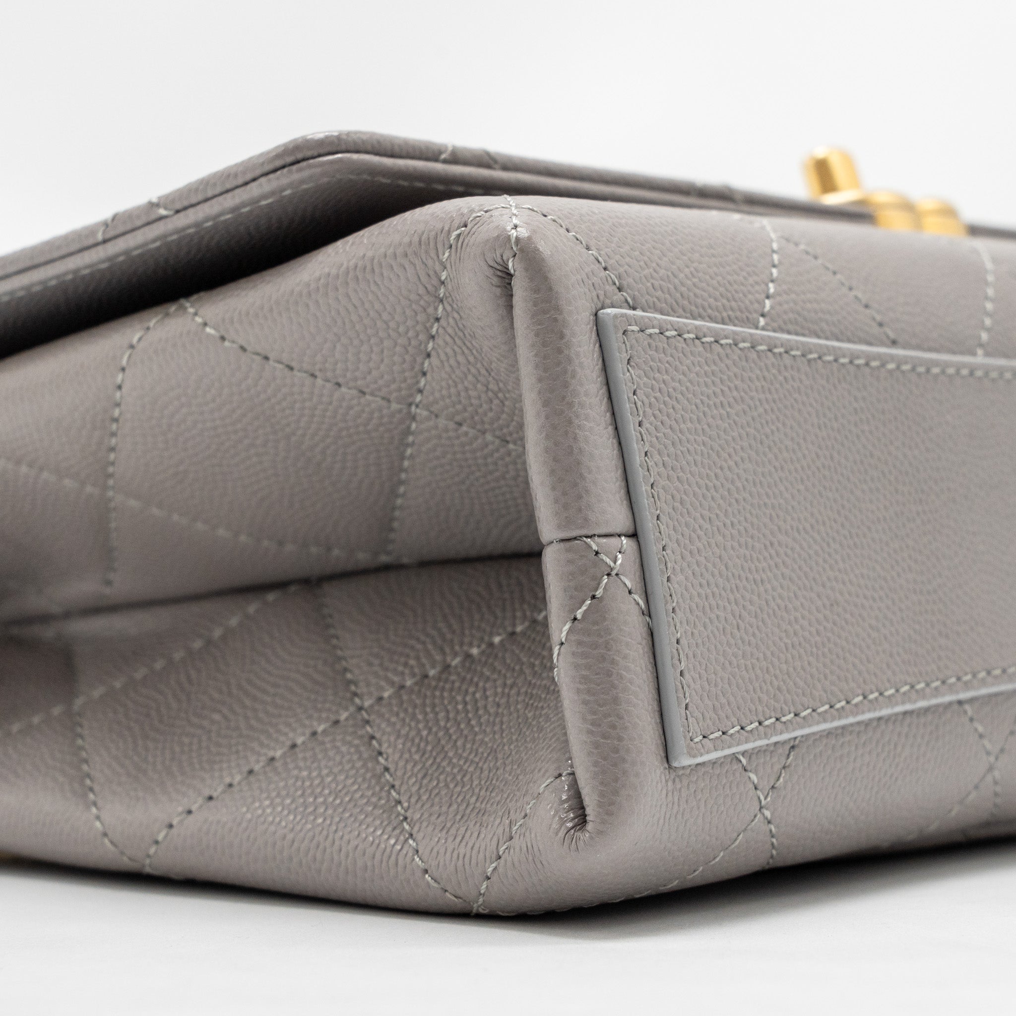 CHANEL QUILTED FLAP BAG WITH CHAIN HANDLE CAVIAR GREY GHW (MICROCHIP)