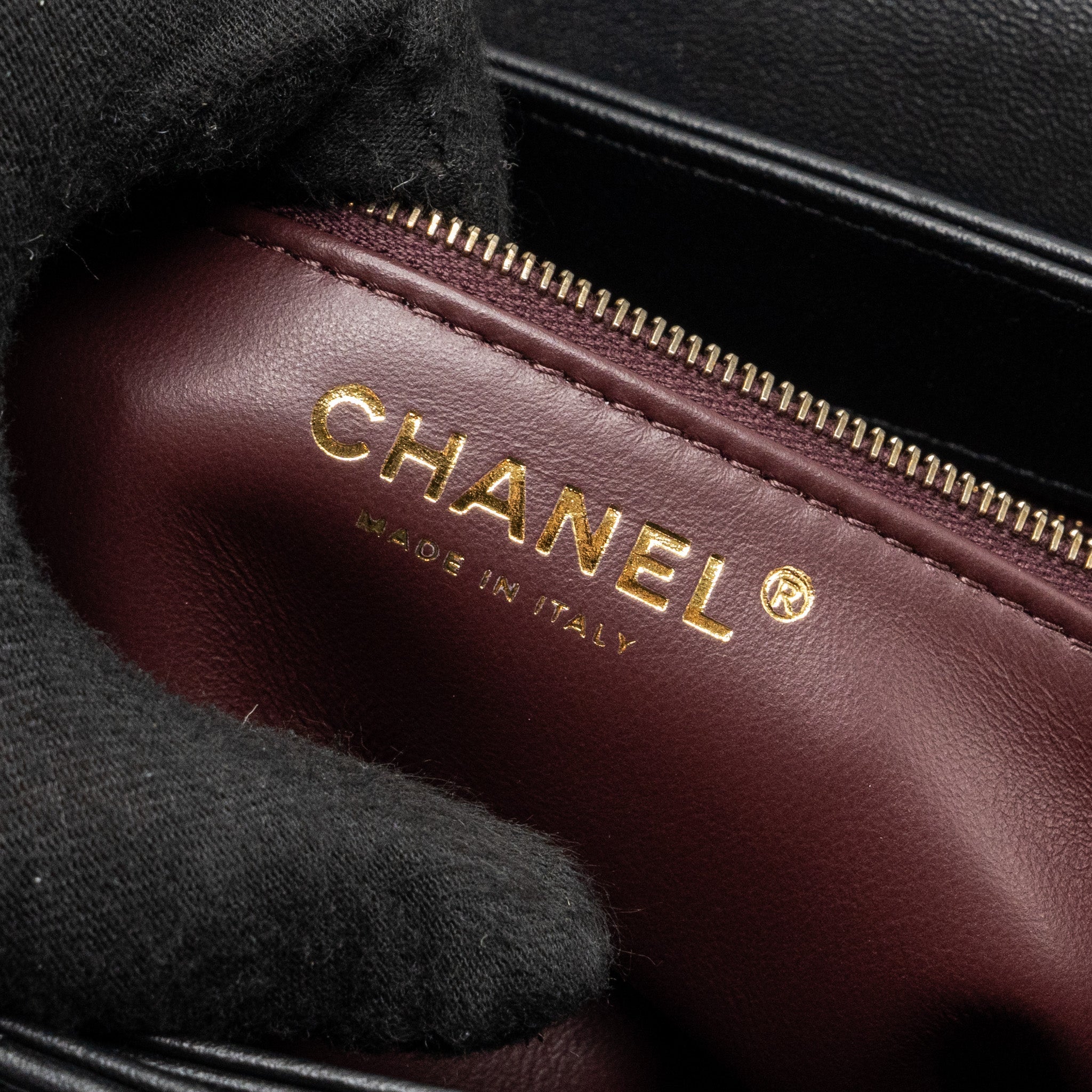 CHANEL TRENDY CC FLAP BAG WITH TOP HANDLE LAMBSKIN BLACK LGHW (MICROCHIP)
