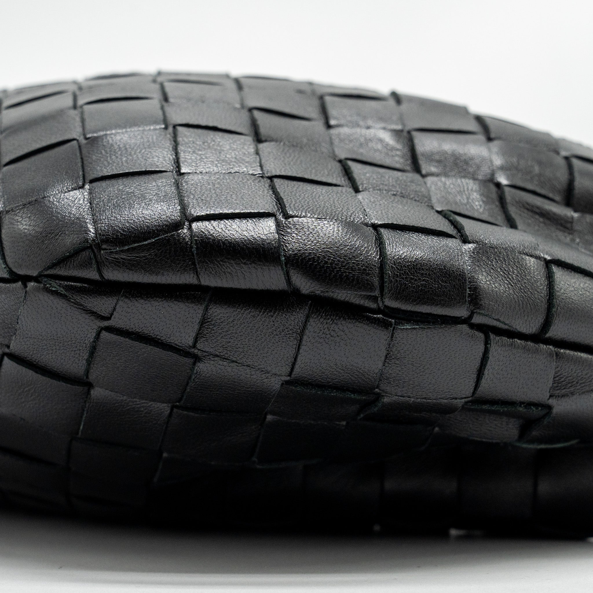 BOTTEGA VENETA MINI JODIE LAMBSKIN BLACK SHW