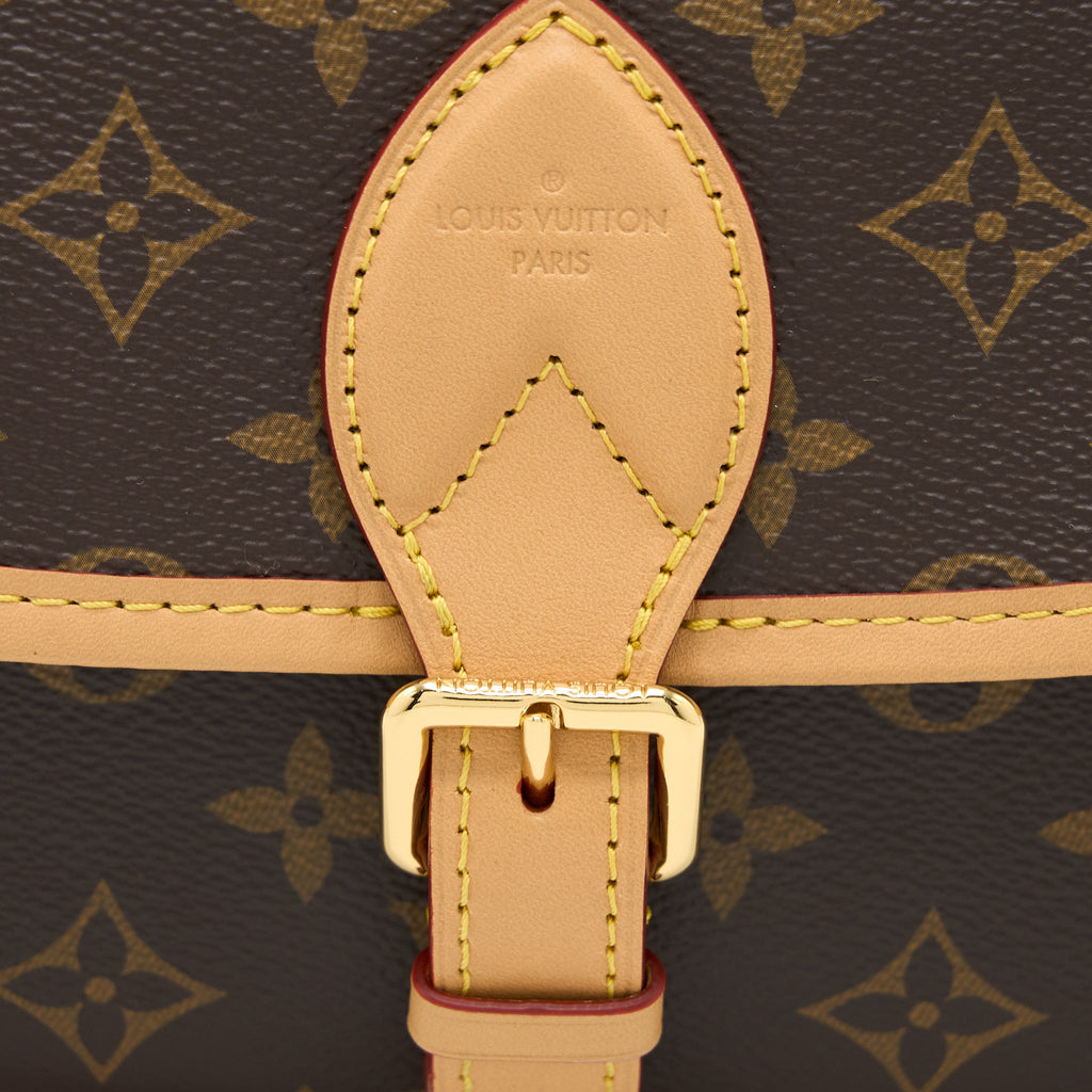 LOUIS VUITTON DIANE BAG MONOGRAM CANVAS GHW