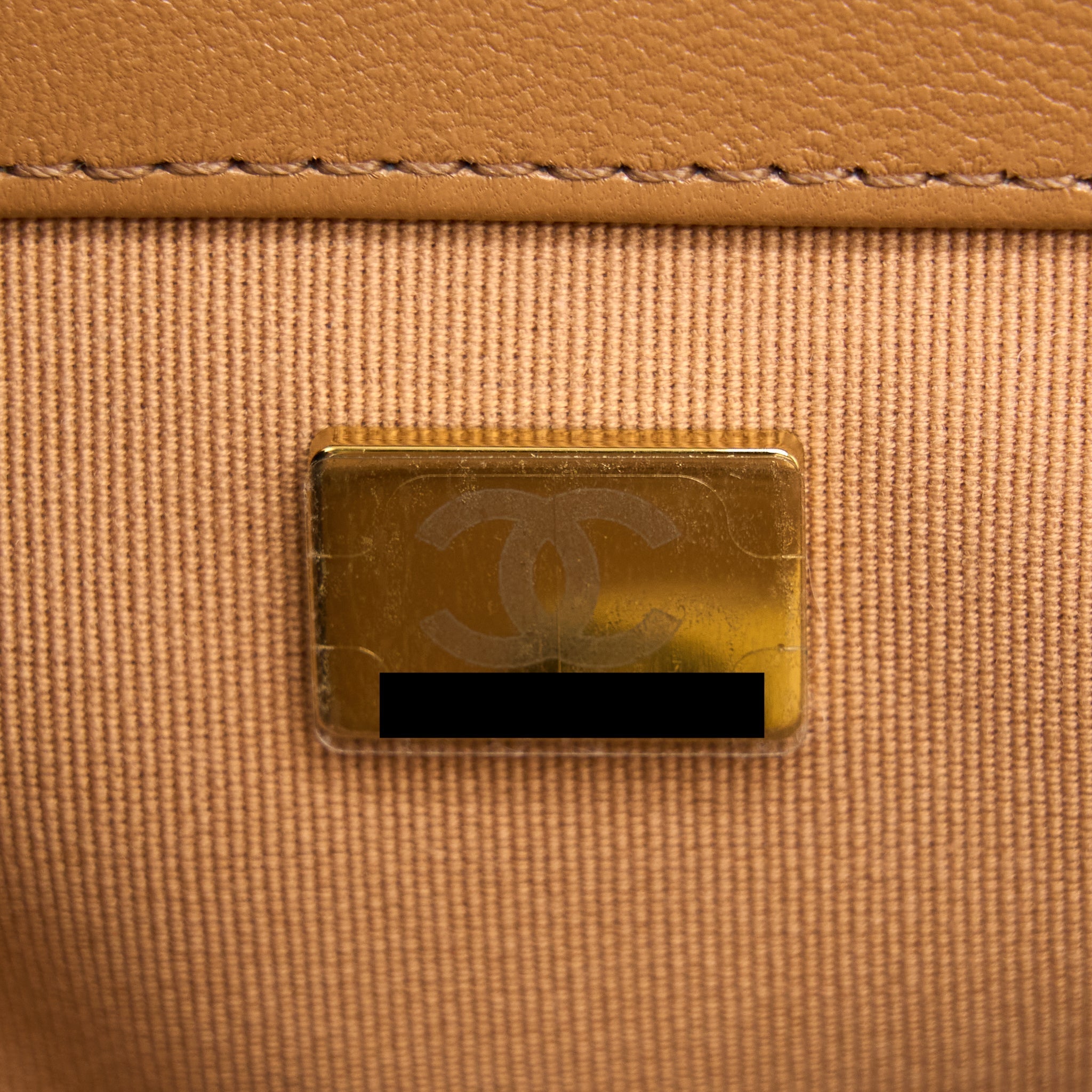 CHANEL 22A SMALL 19 BAG LAMBSKIN CARAMEL GHW (MICROCHIP)