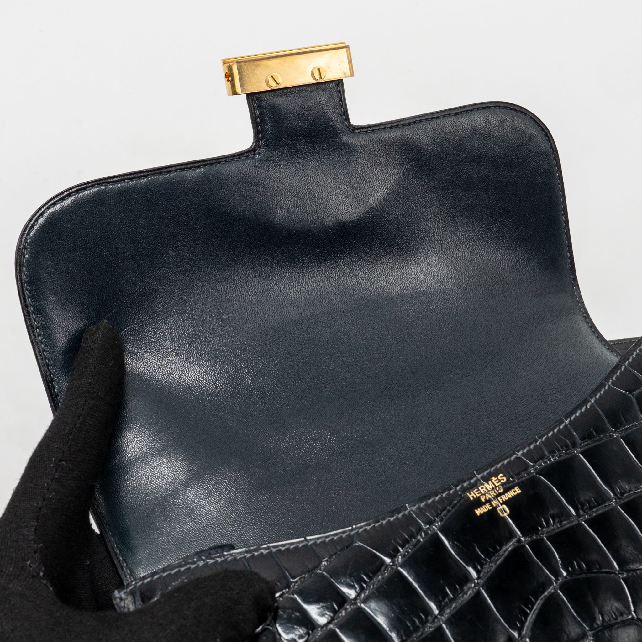 HERMES VINTAGE CONSTANCE 24 SHINY ALLIGATOR DARK BLUE GHW