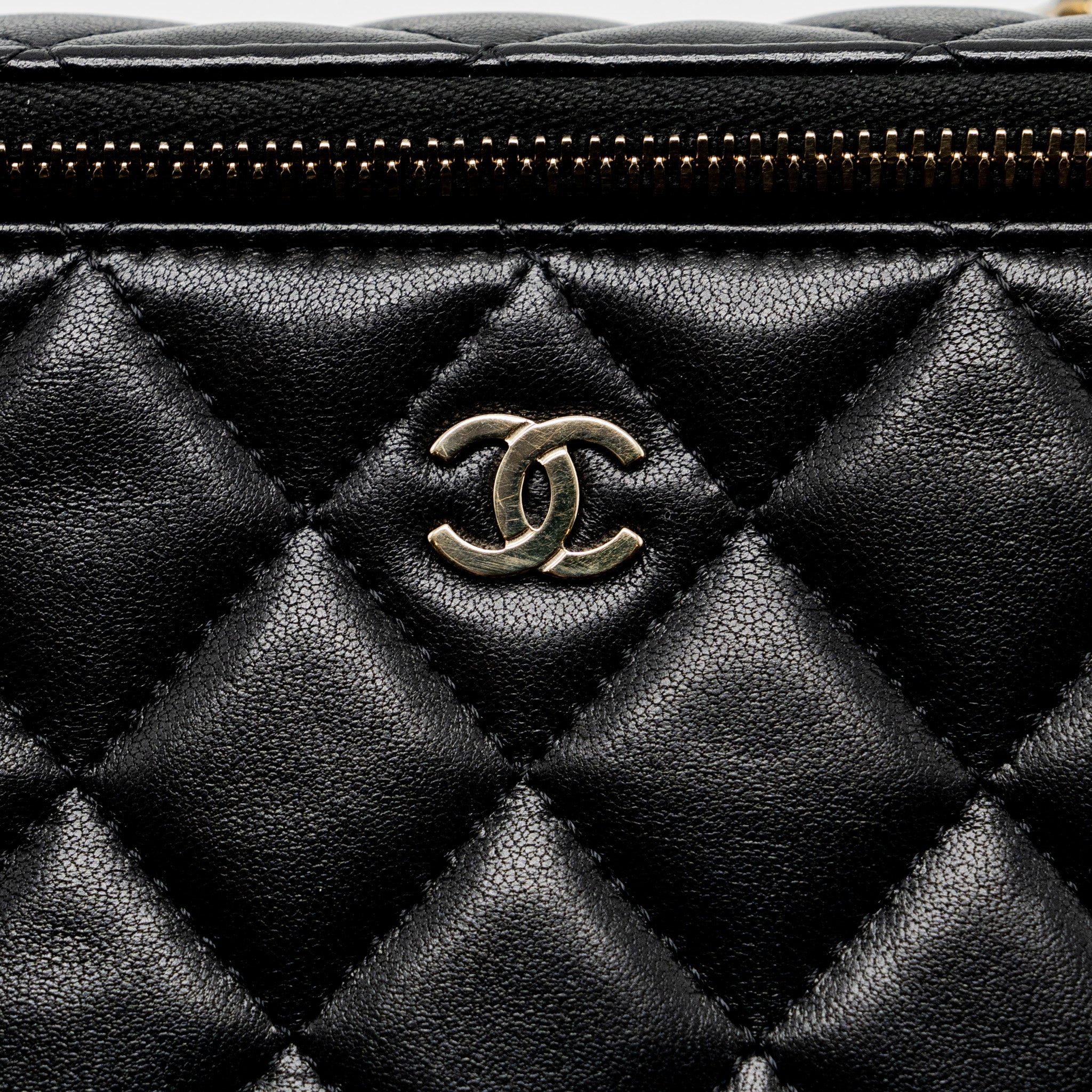 CHANEL LONG VANITY WITH CHAIN LAMBSKIN BLACK LGHW (MICROCHIP)