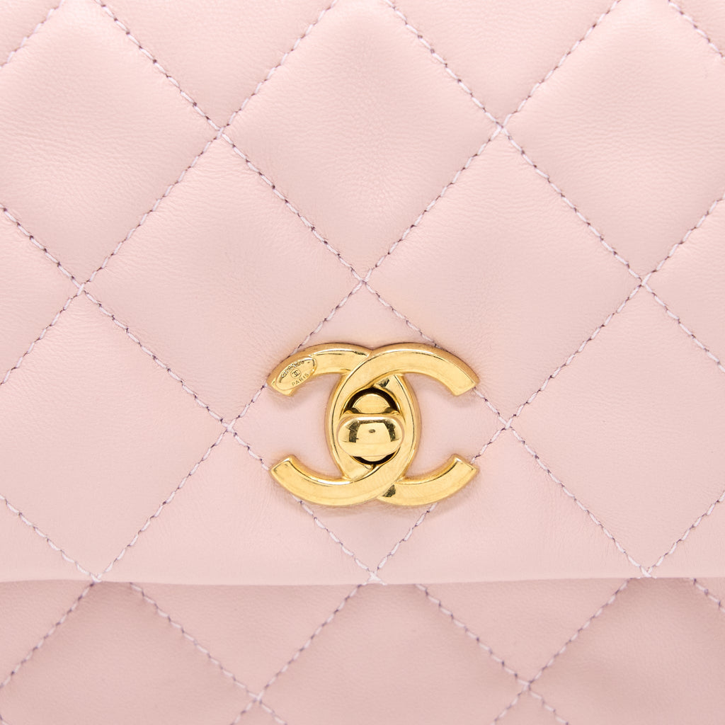 CHANEL 22B SMALL FLAP BAG WITH GEM CHAIN LAMBSKIN PINK GHW (MICROCHIP)