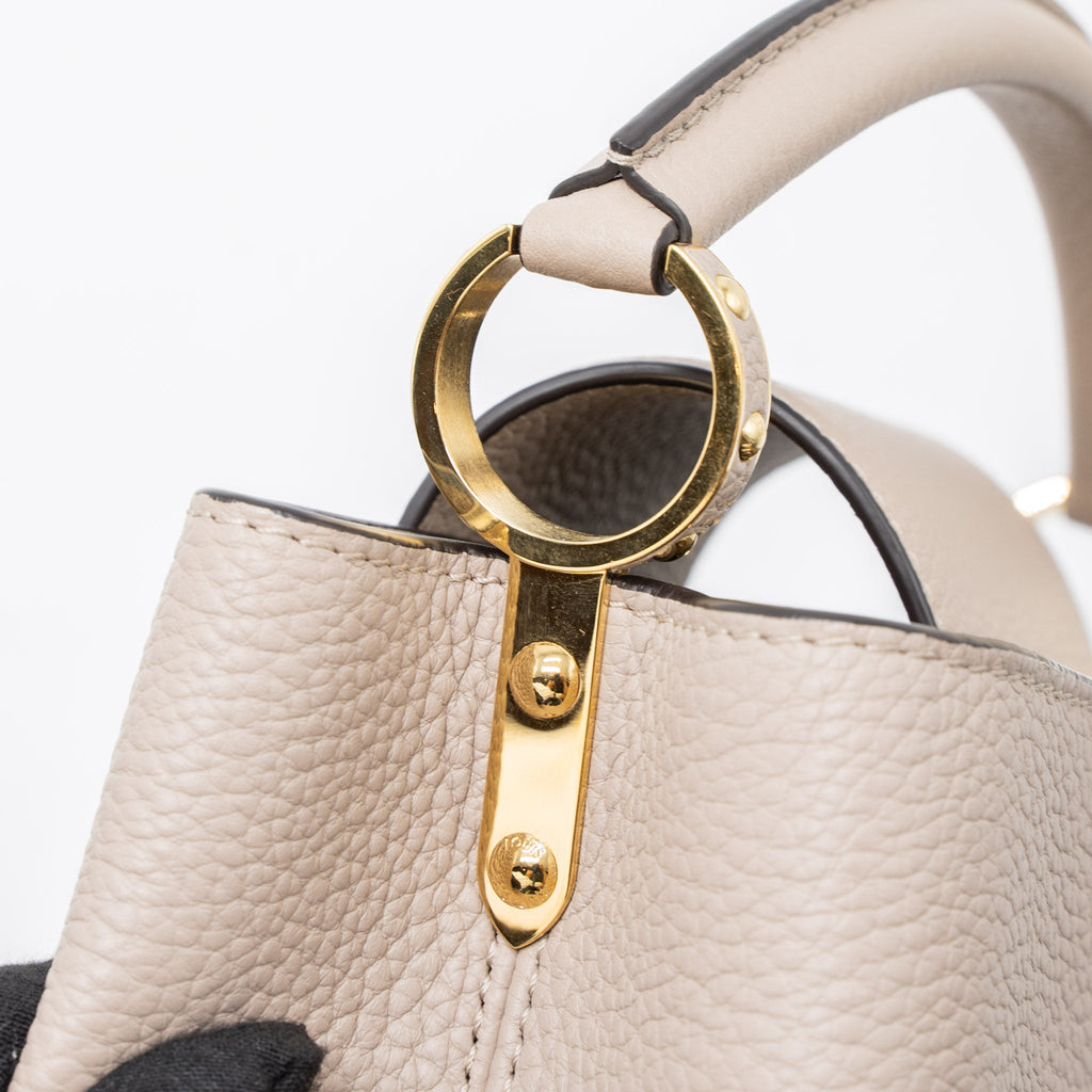 LOUIS VUITTON CAPUCINES BB TAURILLON GALET GHW