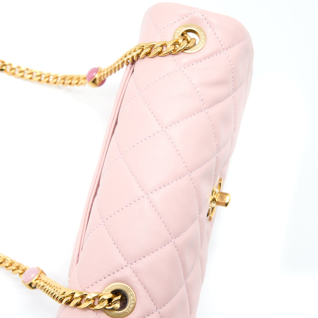 CHANEL 22B SMALL FLAP BAG WITH GEM CHAIN LAMBSKIN PINK GHW (MICROCHIP)