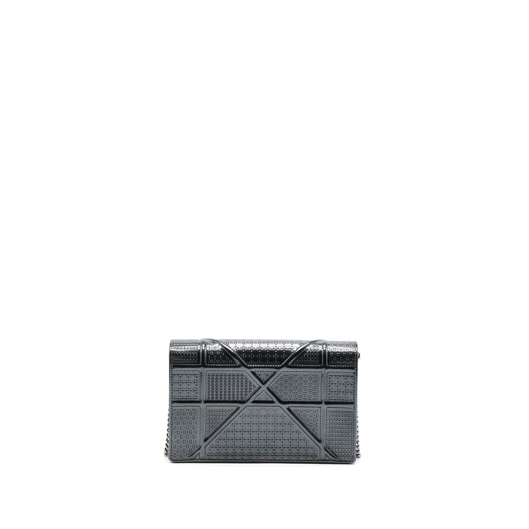DIOR DIORAMA WALLET ON CHAIN METALLIC GREY GHW