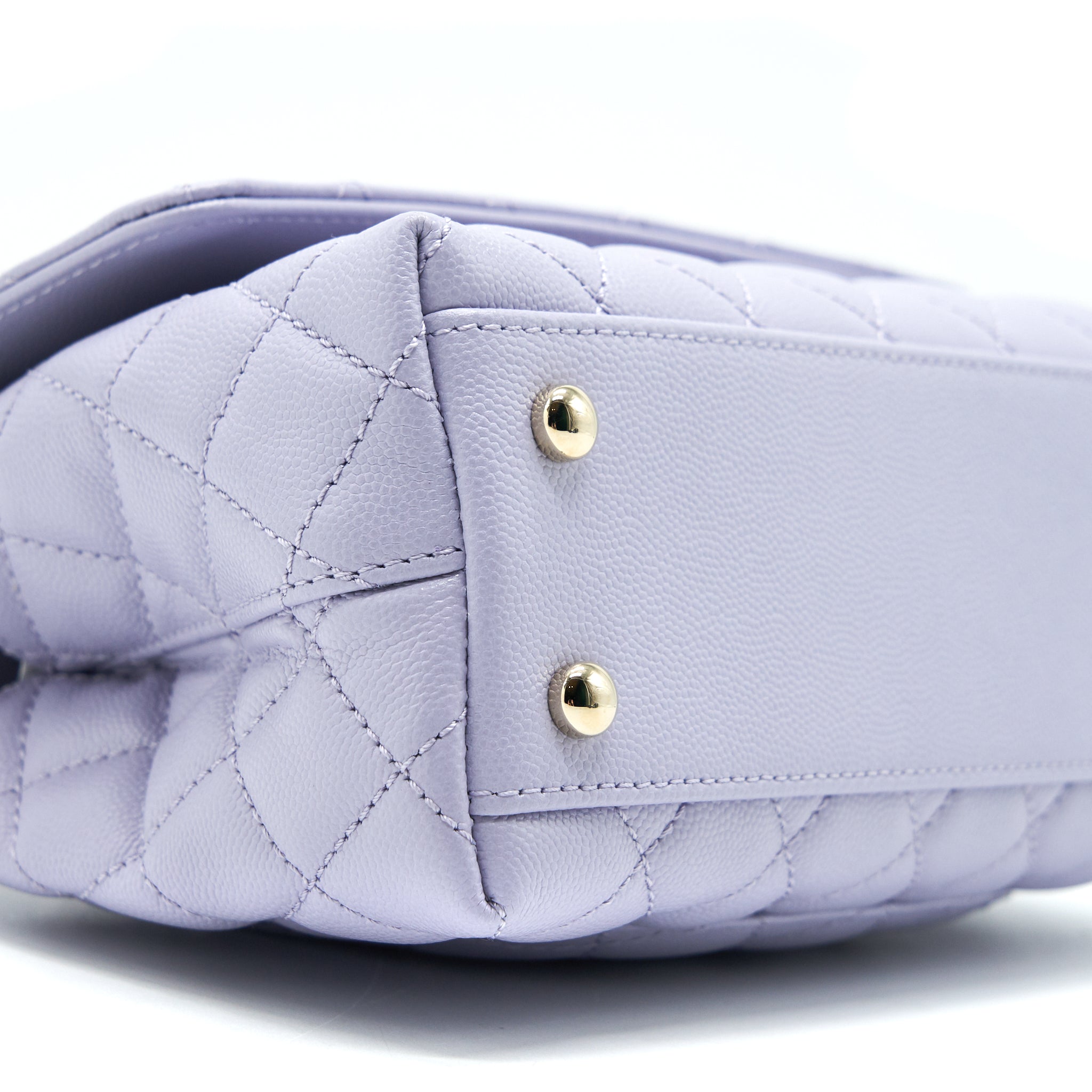 CHANEL 21K COCO HANDLE CAVIAR LILAC/ LIGHT PURPLE LGHW