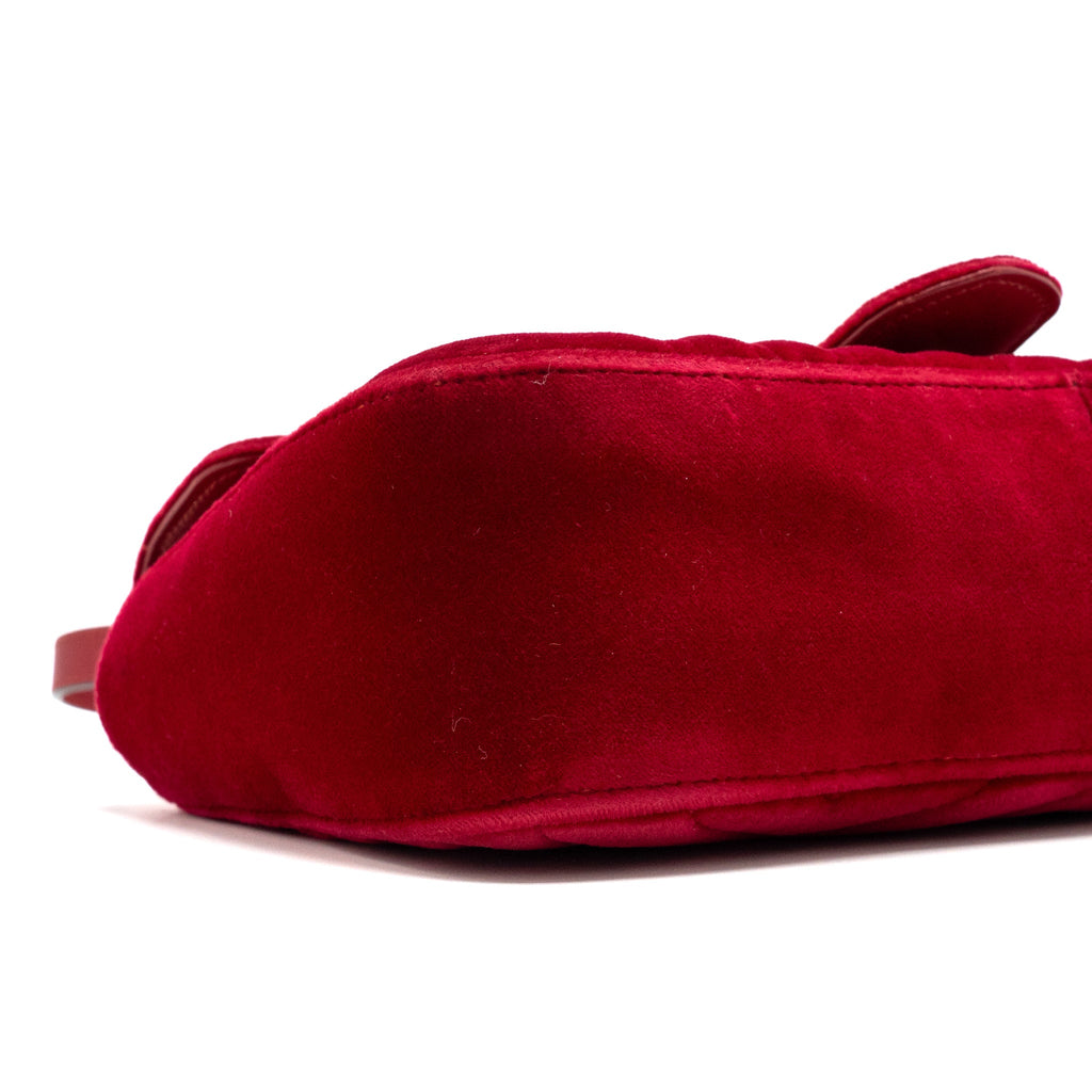 GUCCI SMALL GG MARMONT BAG VELVET RED BRUSHED GHW