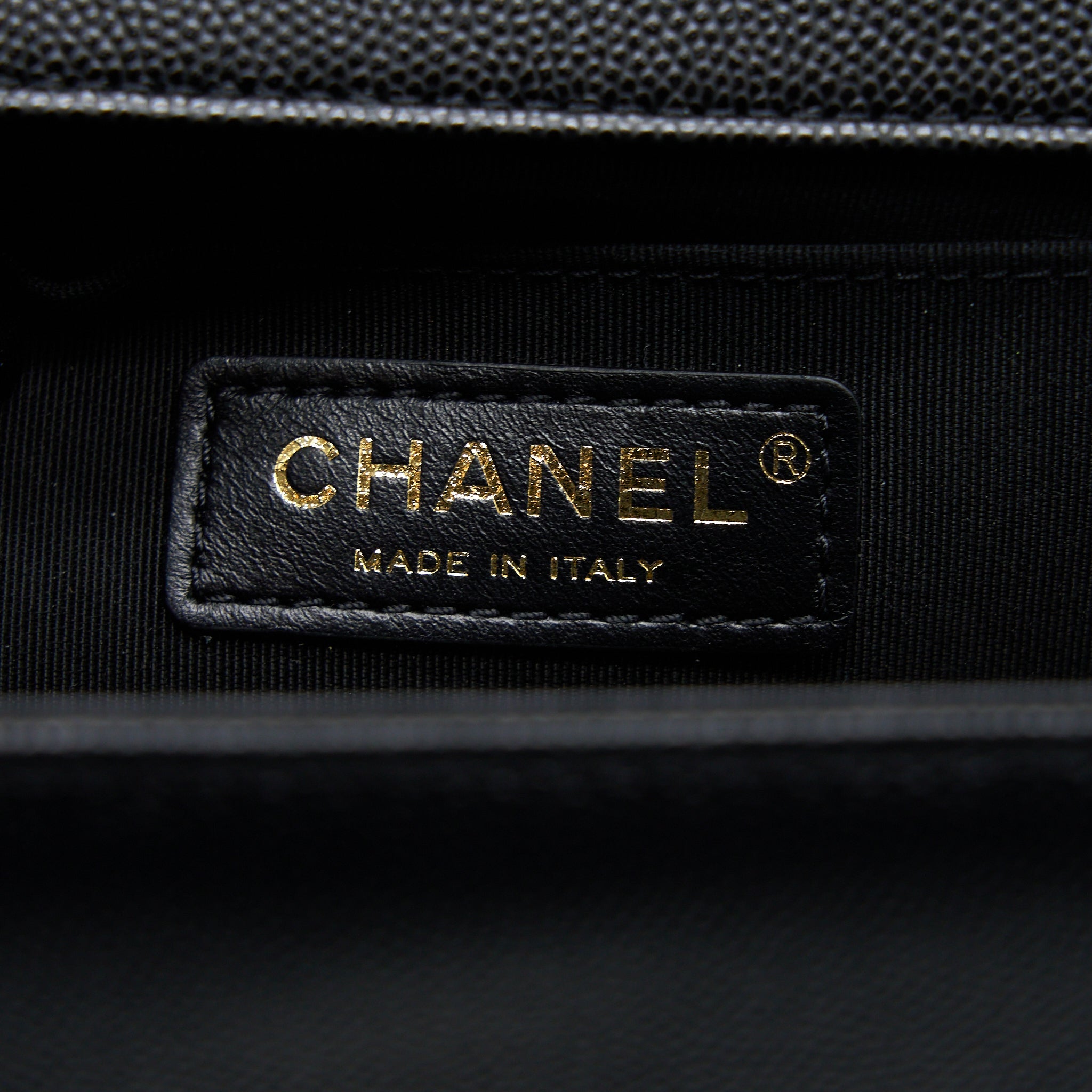 CHANEL MEDIUM BOY BAG CAVIAR BLACK BRUSHED GHW (MICROCHIP)