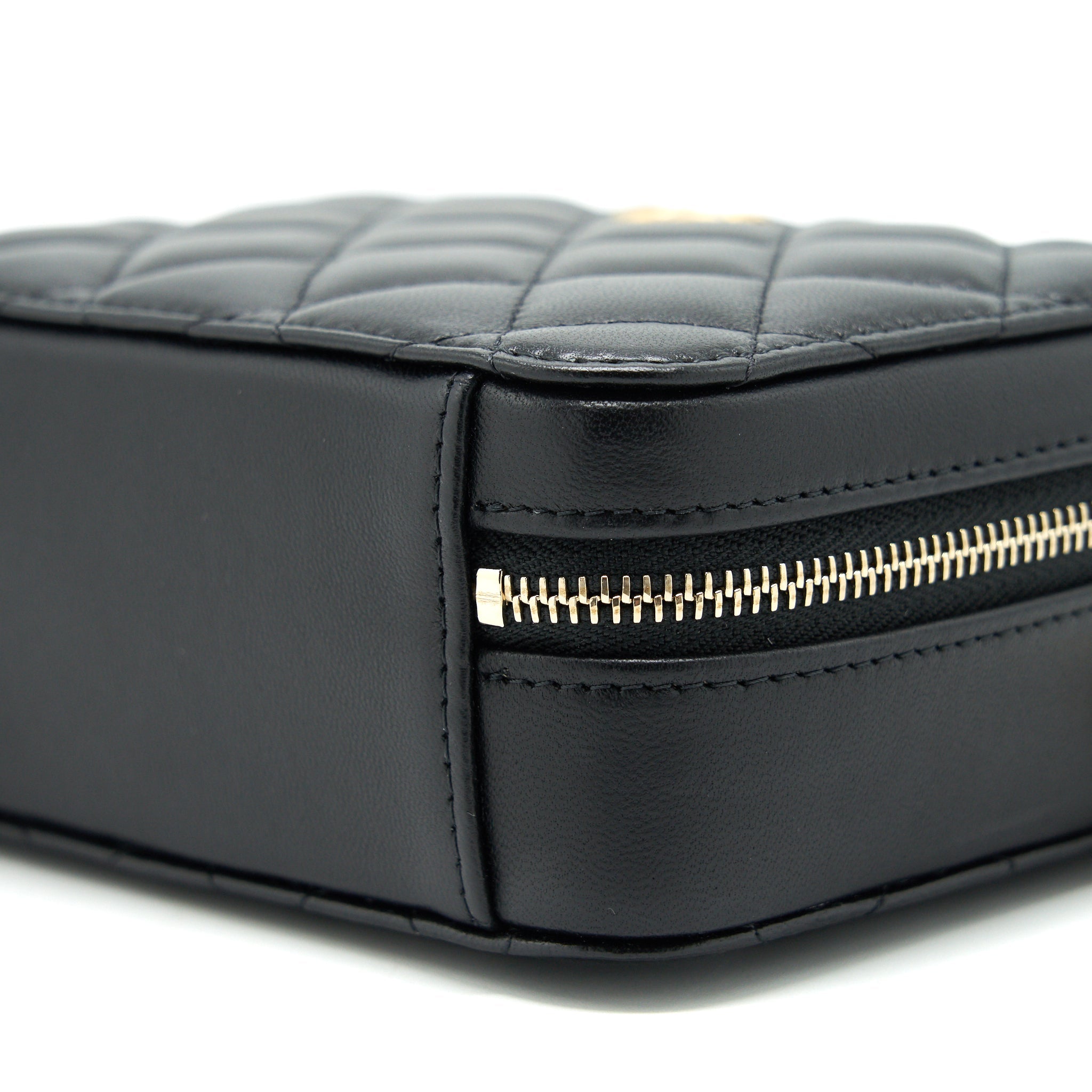 CHANEL 22C PEARL CRUSH MINI CAMERA CASE WITH CHAIN BLACK LAMBSKIN GHW