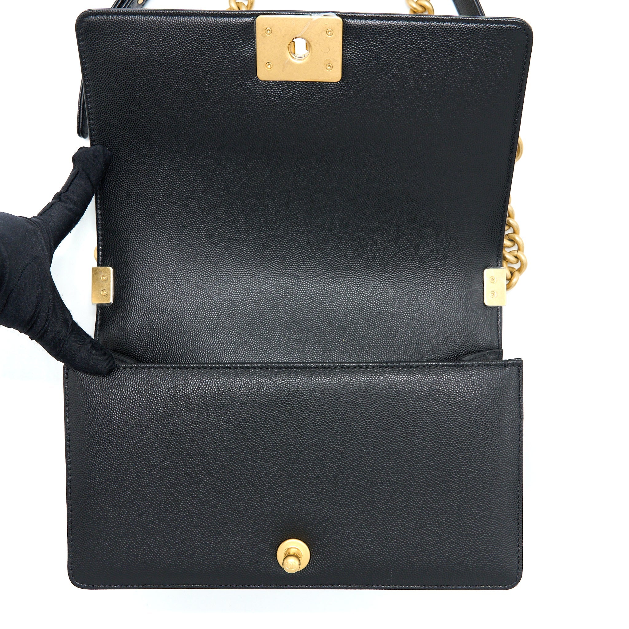 CHANEL MEDIUM BOY BAG CAVIAR BLACK BRUSHED GHW (MICROCHIP)
