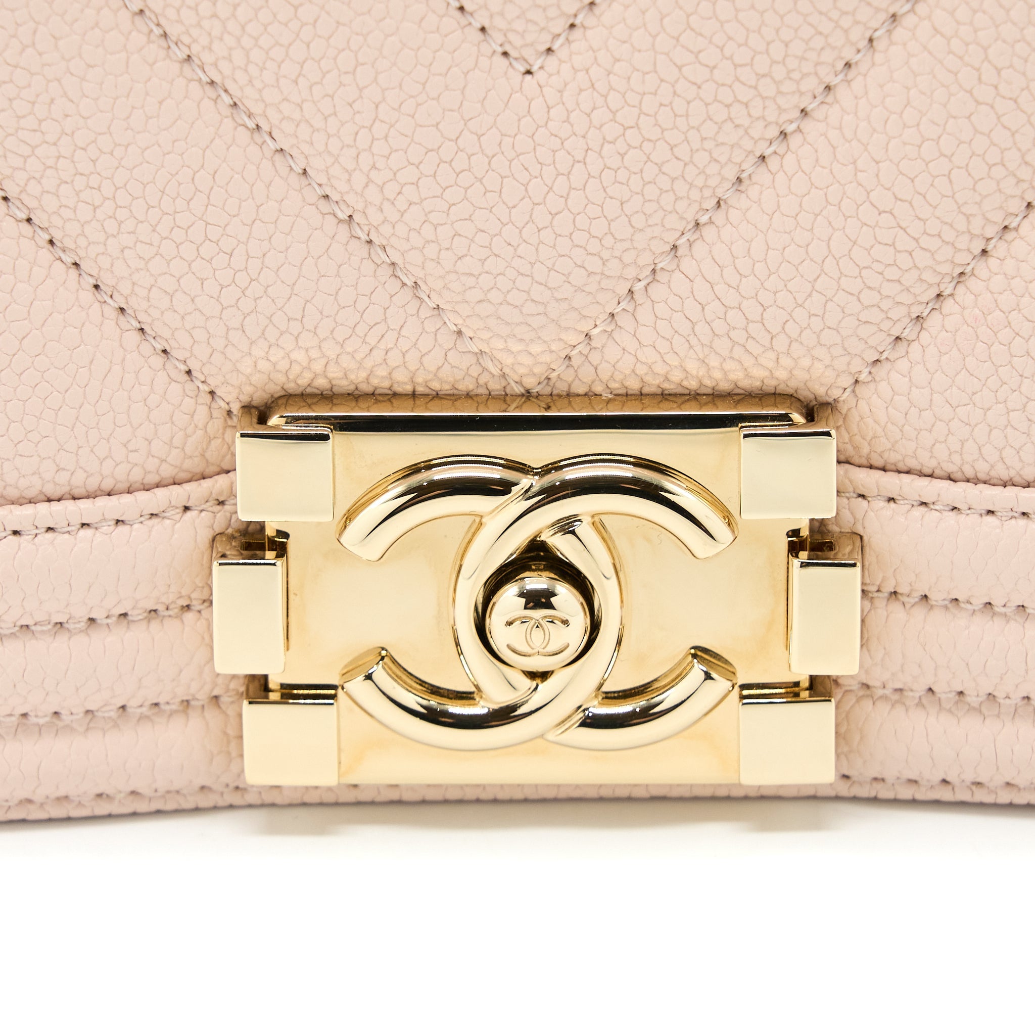 CHANEL MEDIUM BOY BAG CHEVRON CAVIAR LIGHT PINK LGHW