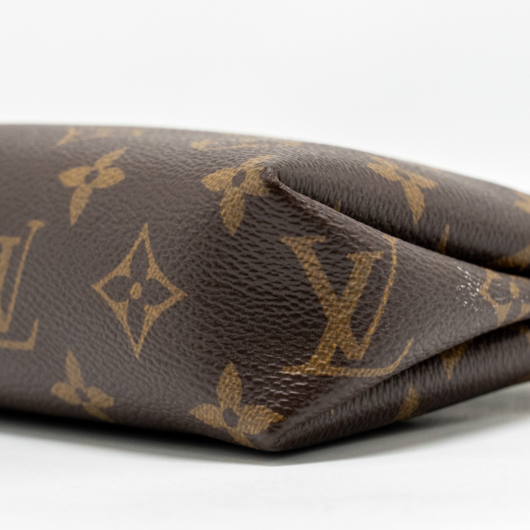 LOUIS VUITTON PALLAS CLUTCH MONOGRAM 2 WAY SHOULDER BAG MONOGRAM CANVAS/LEATHER BLACK GHW
